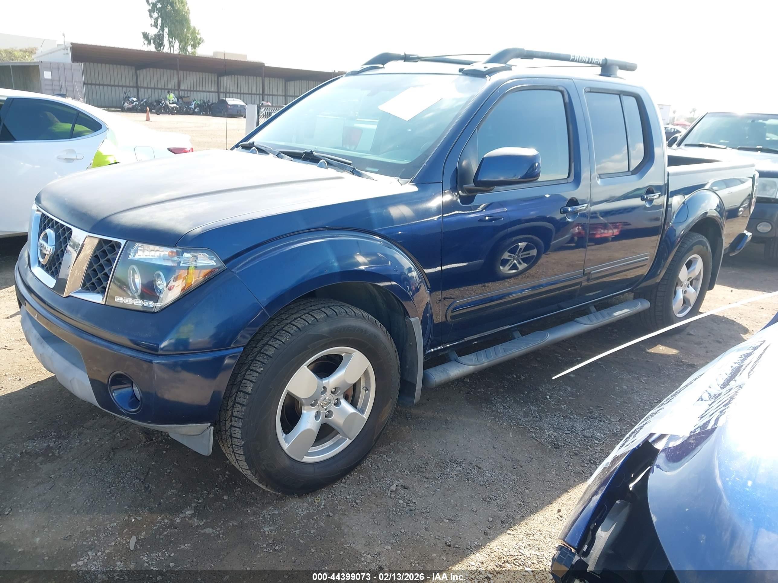 NISSAN FRONTIER image 2