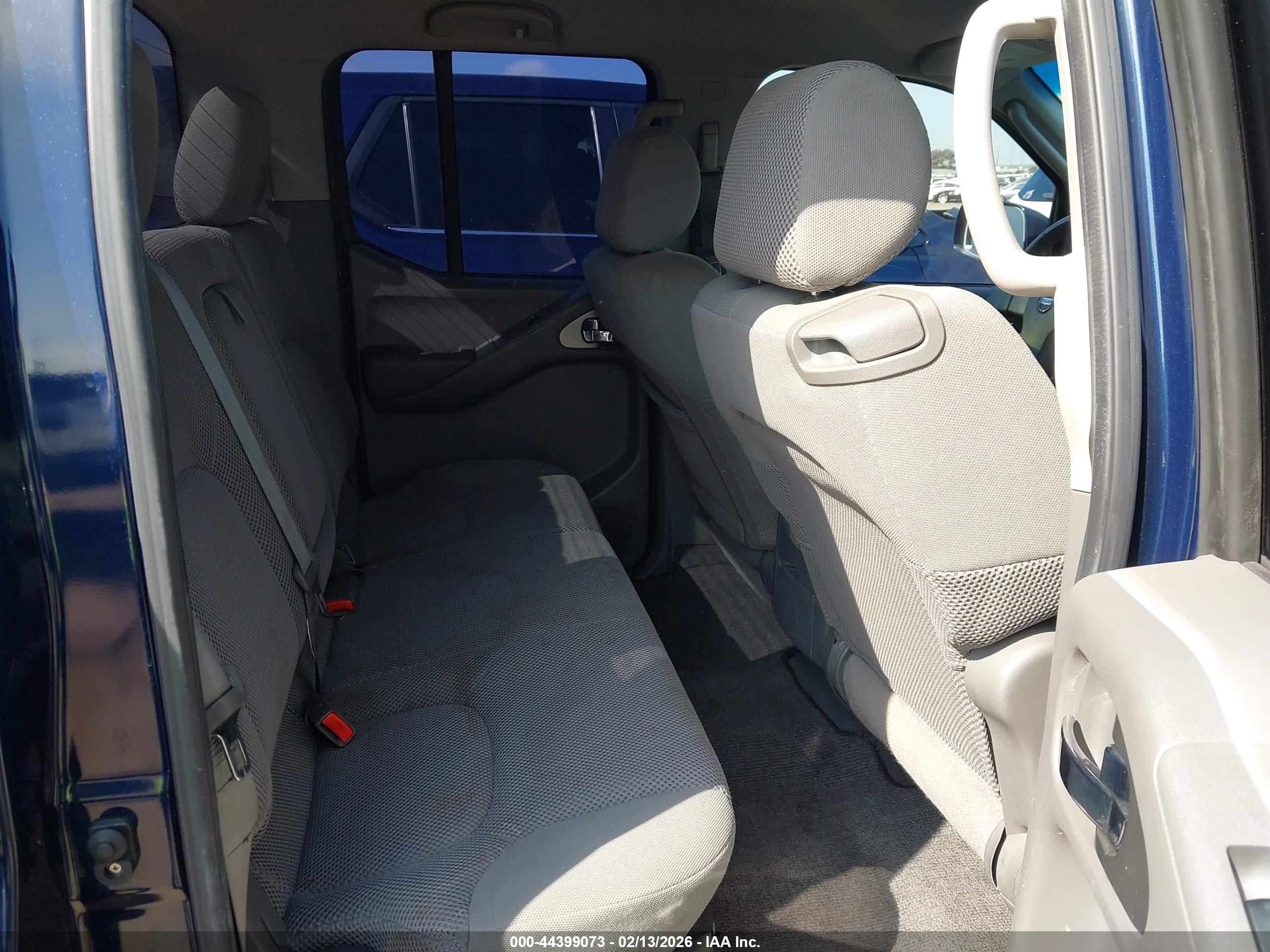 NISSAN FRONTIER image 8
