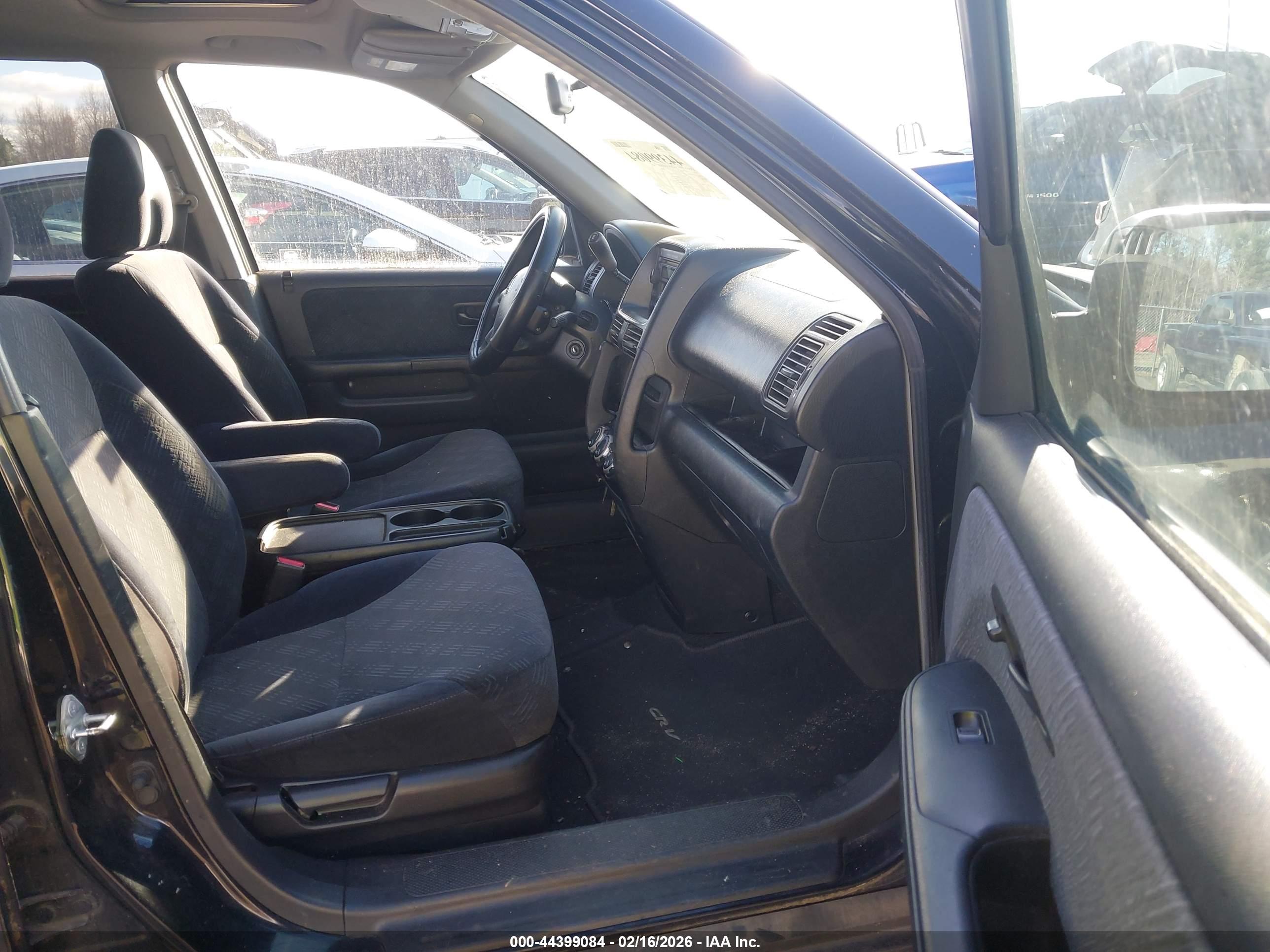 HONDA CR-V image 5