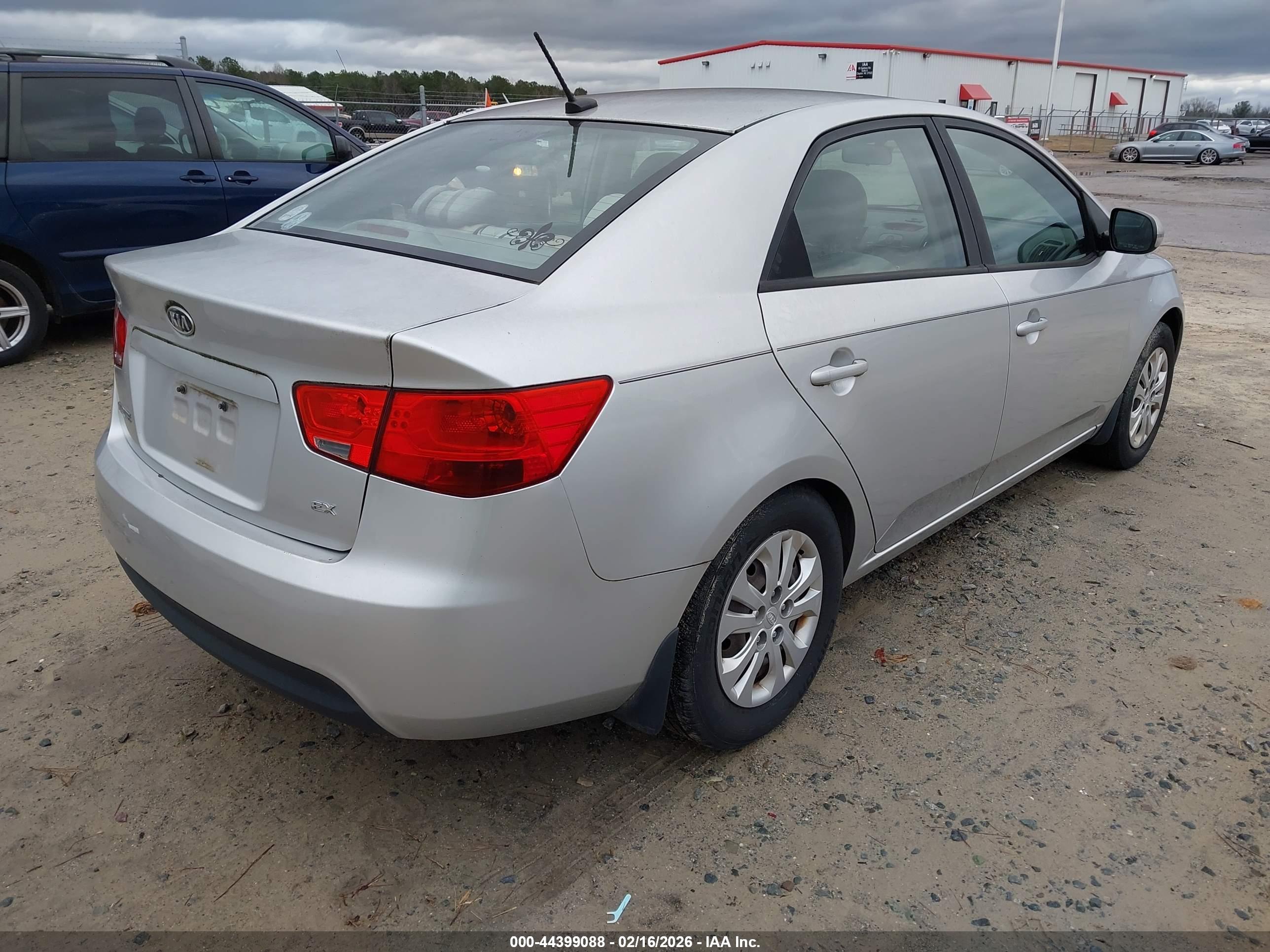 KIA FORTE image 4