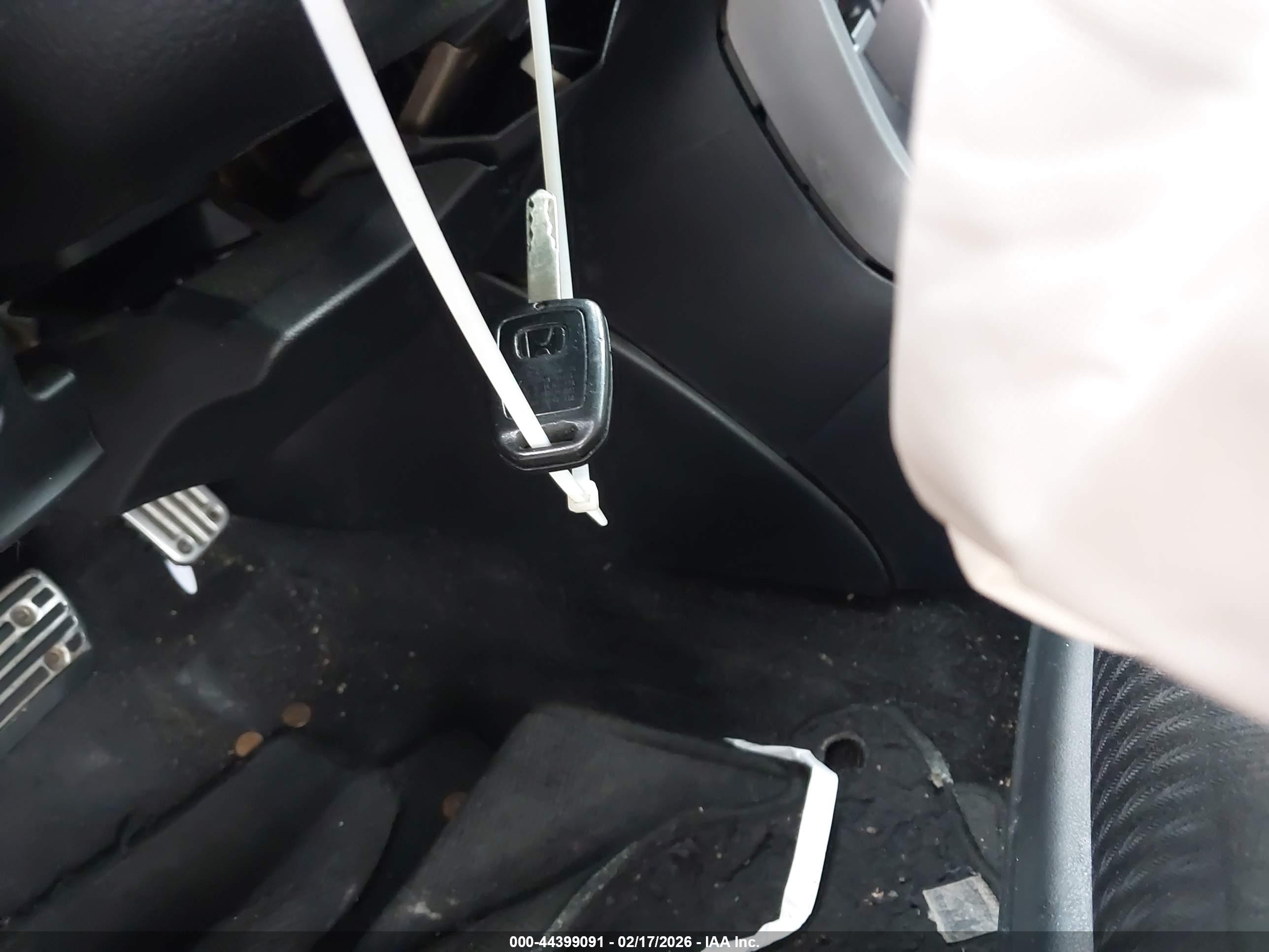 HONDA ACCORD image 11