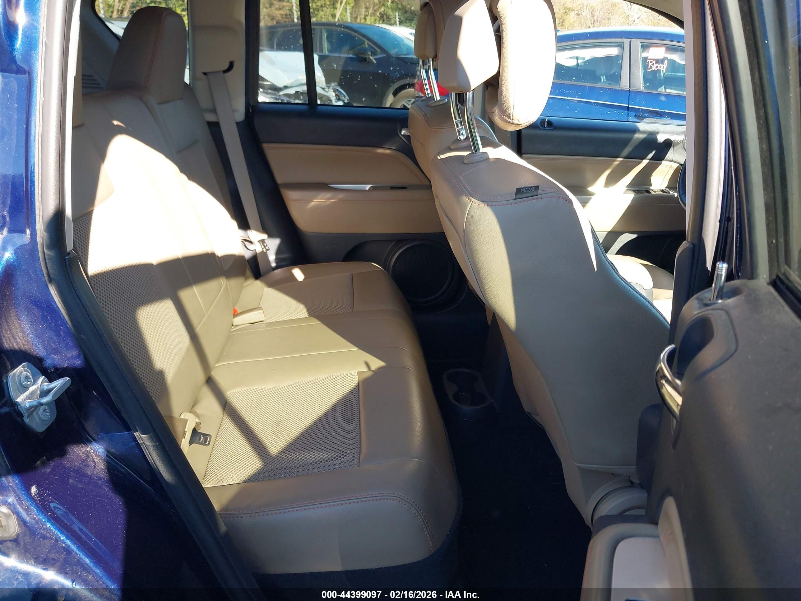 JEEP COMPASS image 8