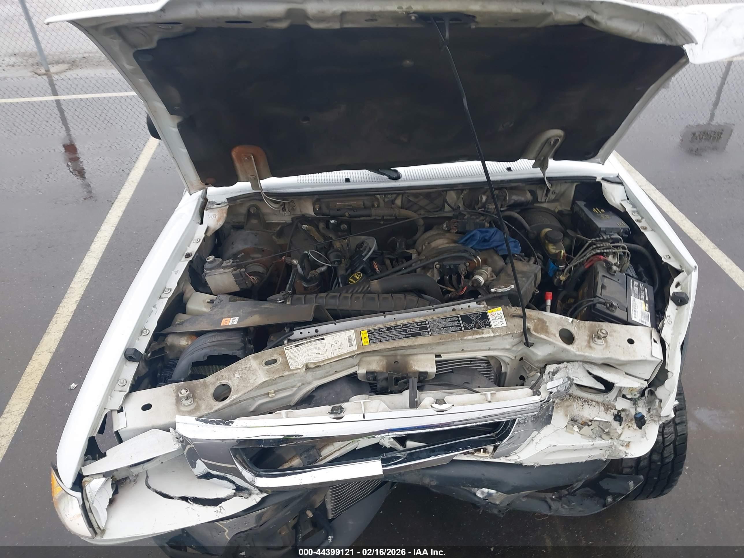 MAZDA B3000 image 10