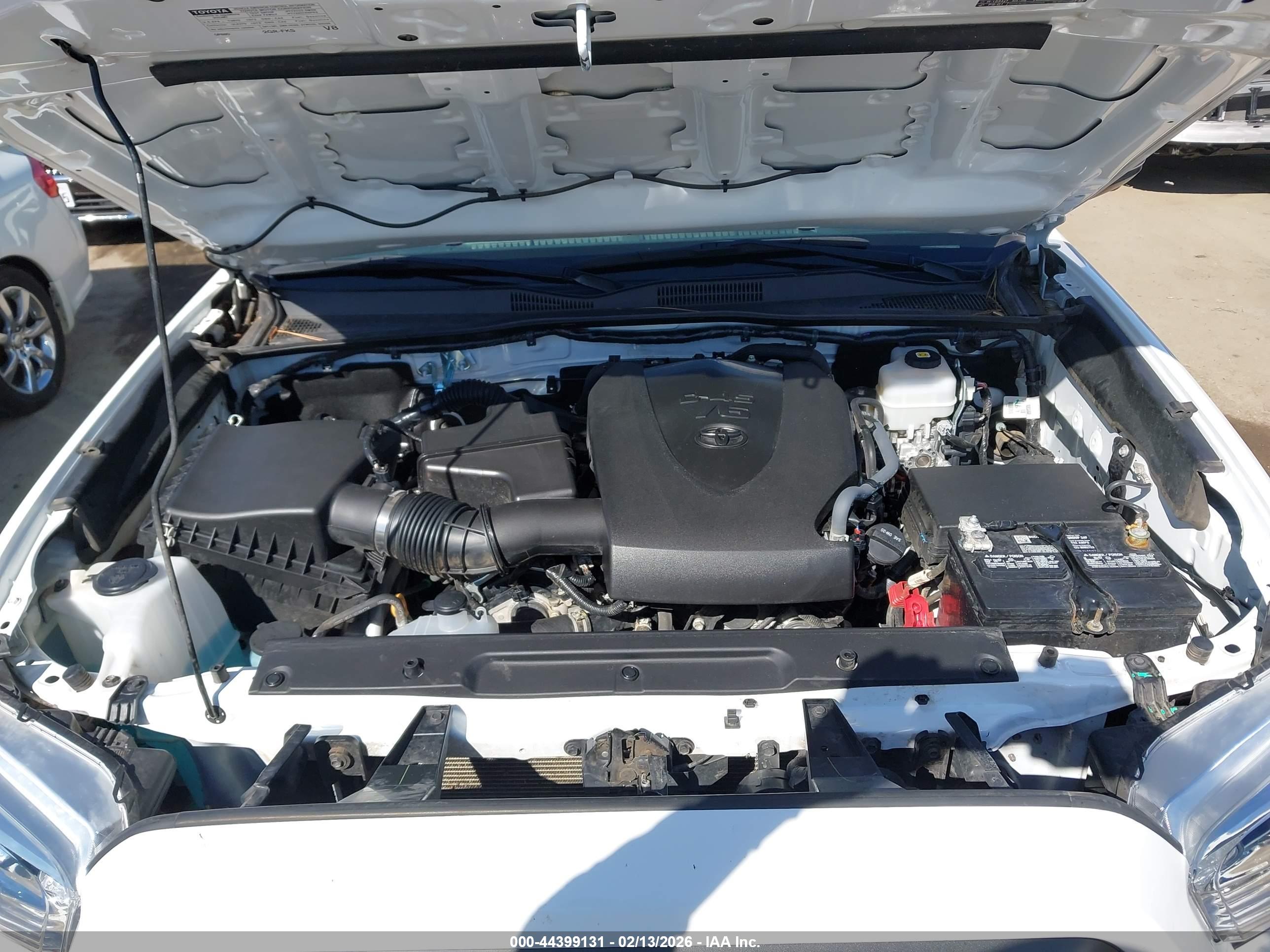 TOYOTA TACOMA image 10