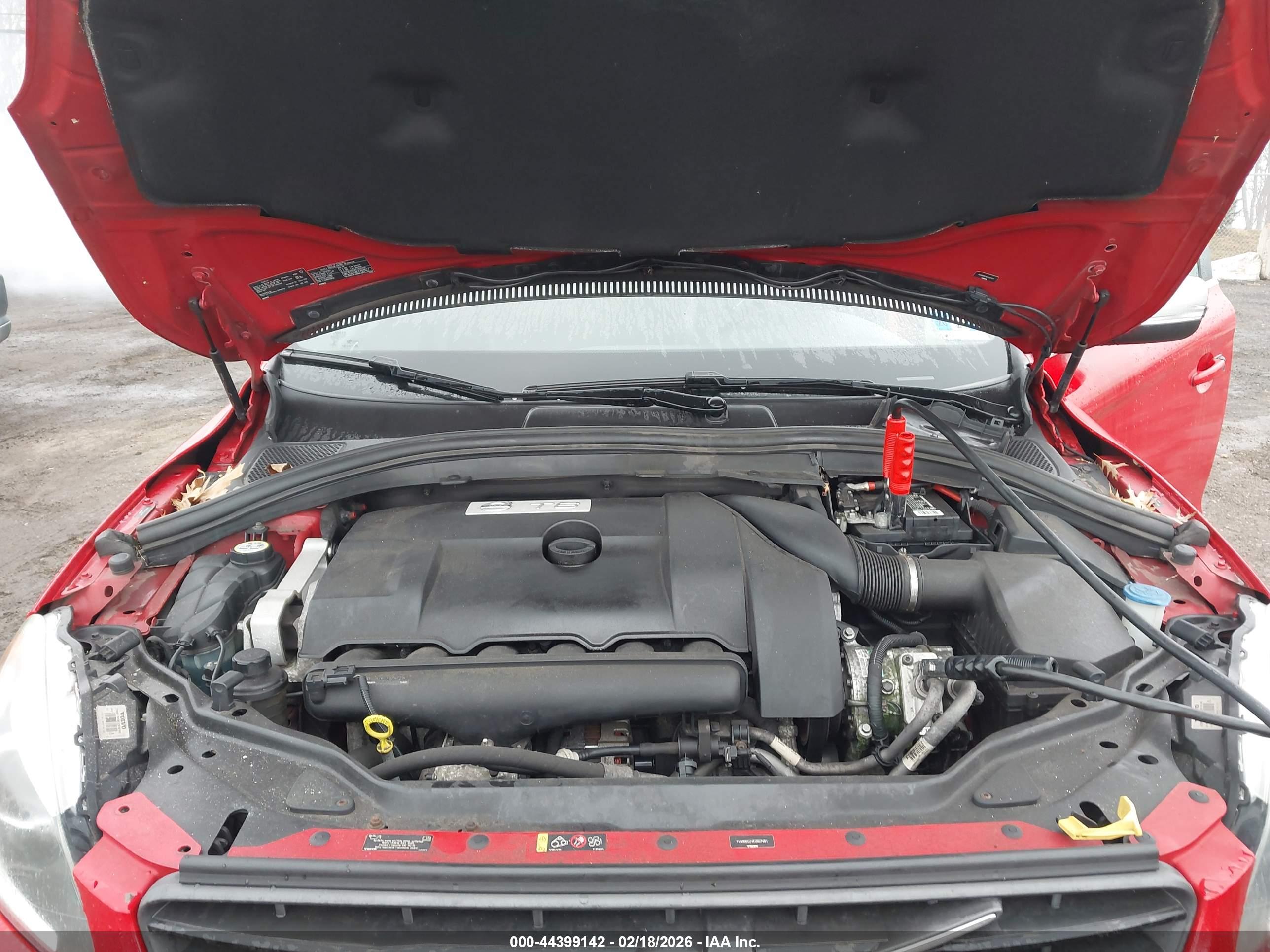 VOLVO XC60 image 10
