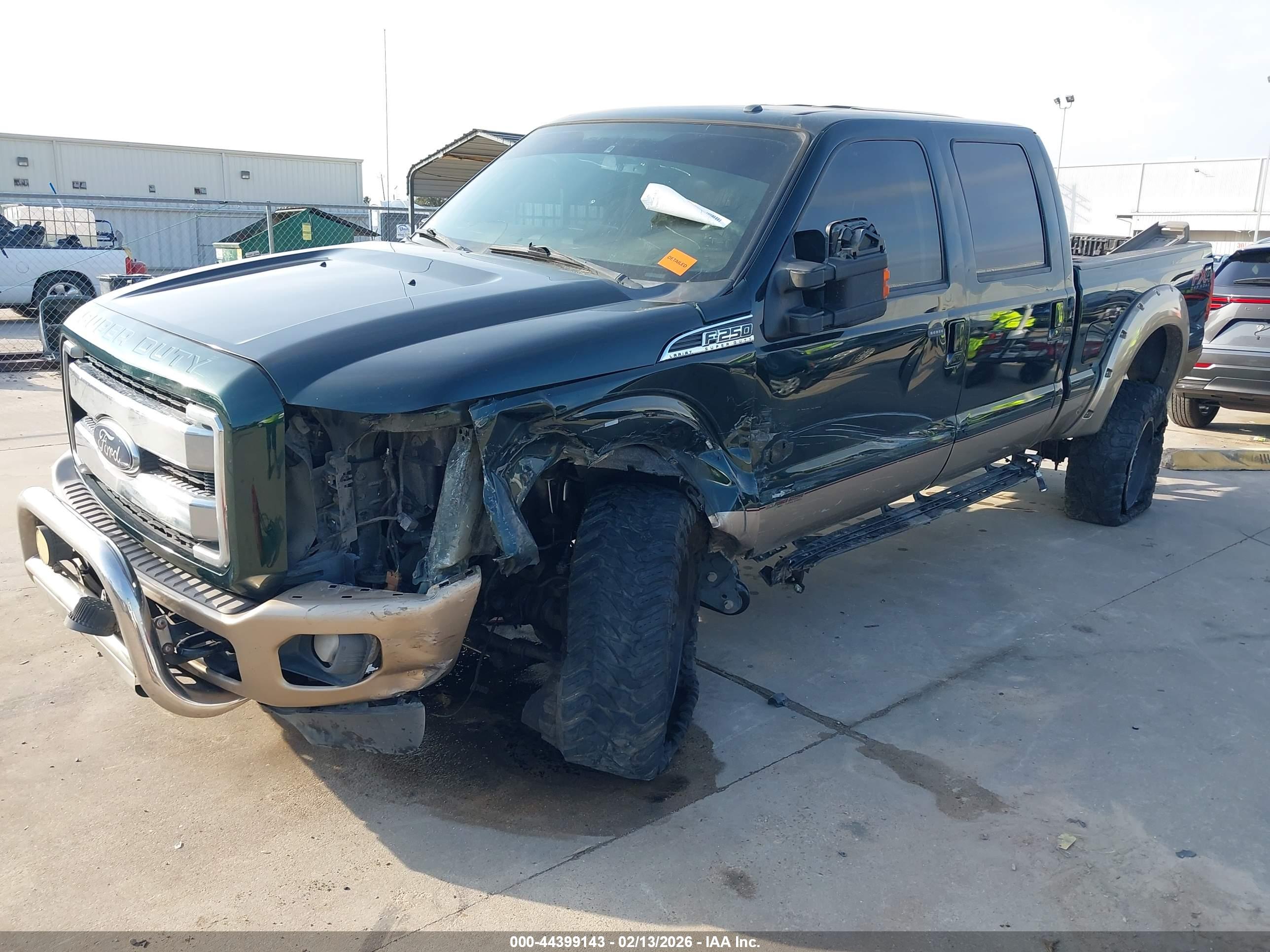 FORD F-250 image 2