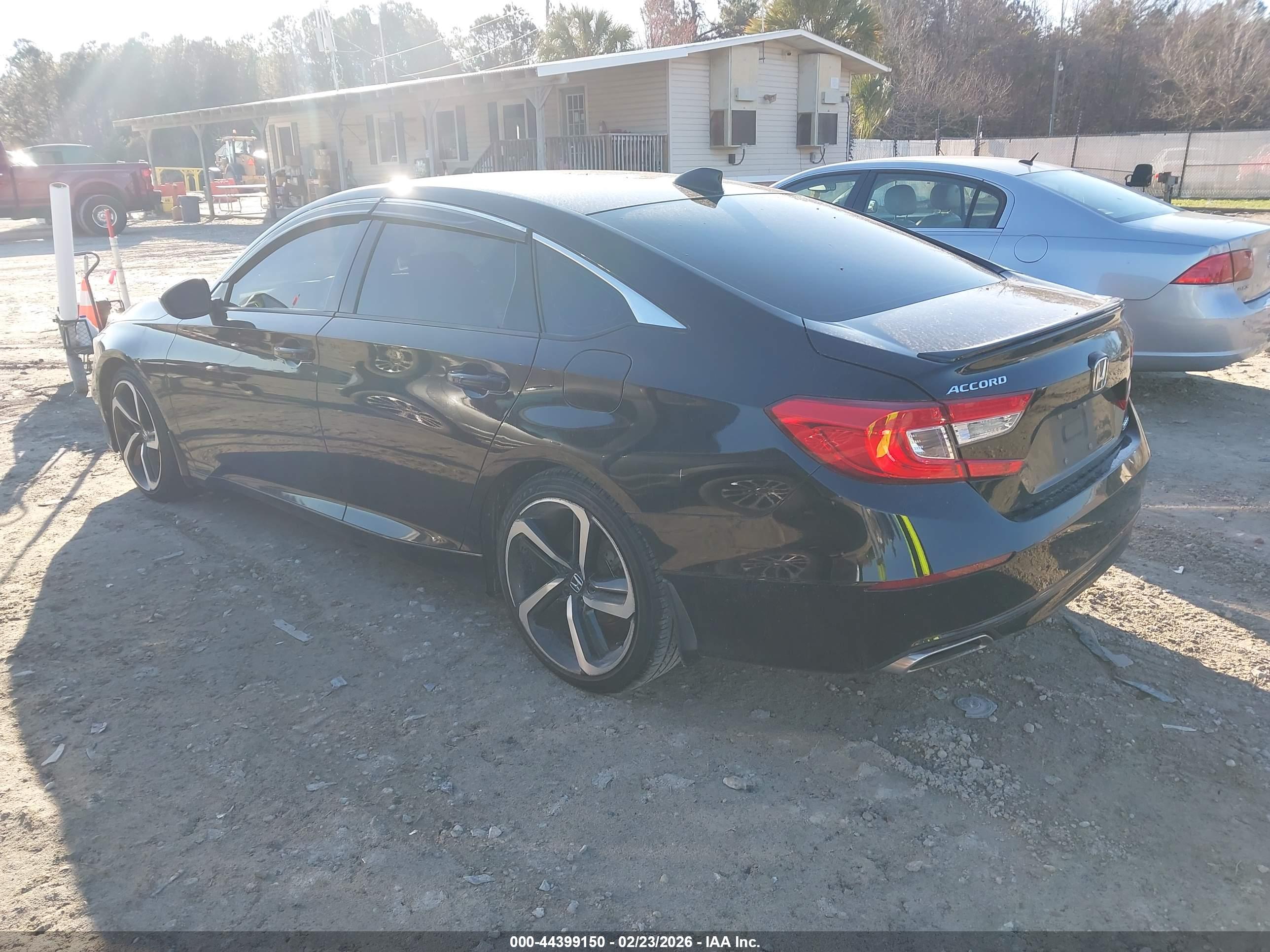 HONDA ACCORD image 3