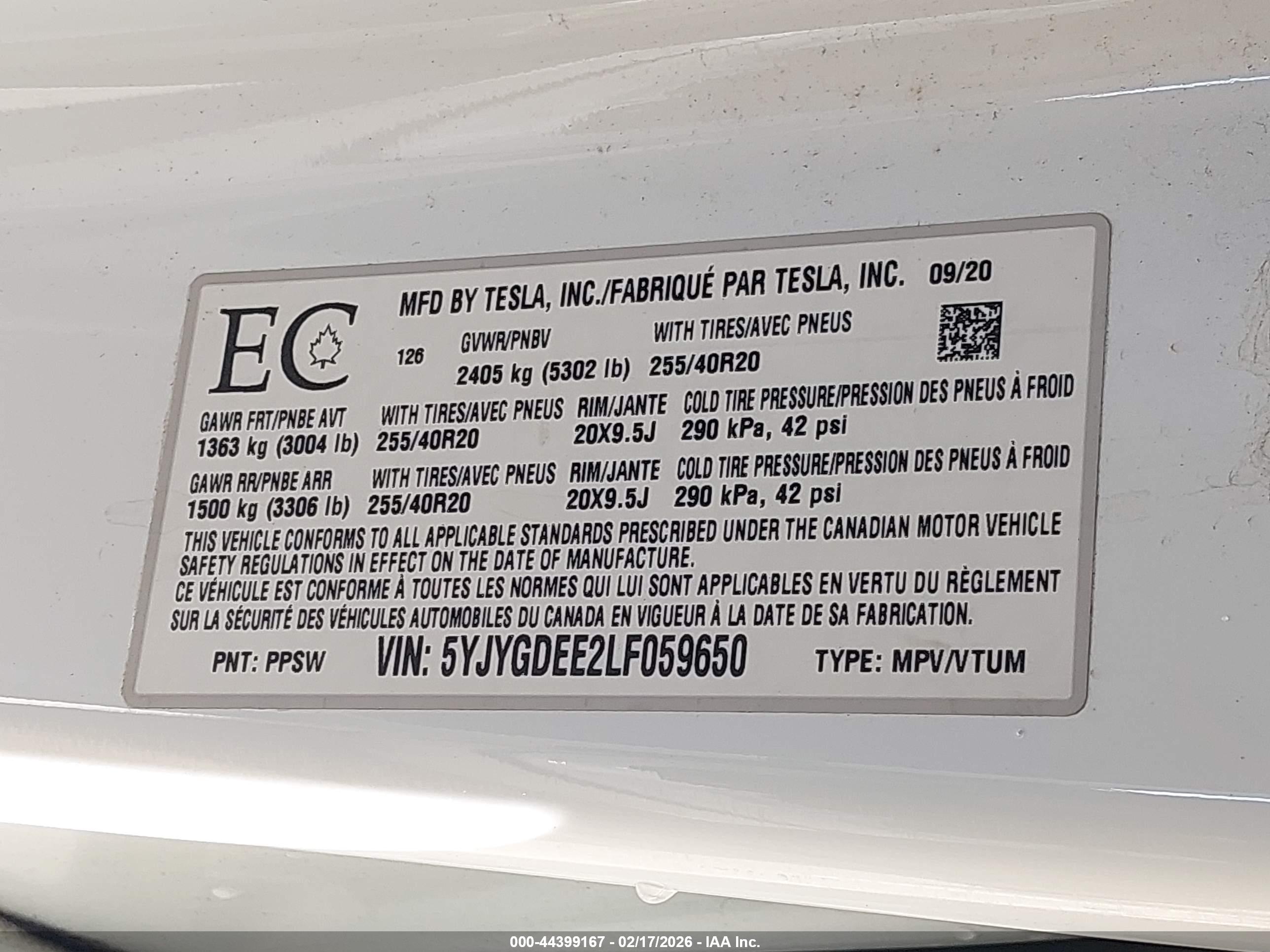 TESLA MODEL image 9