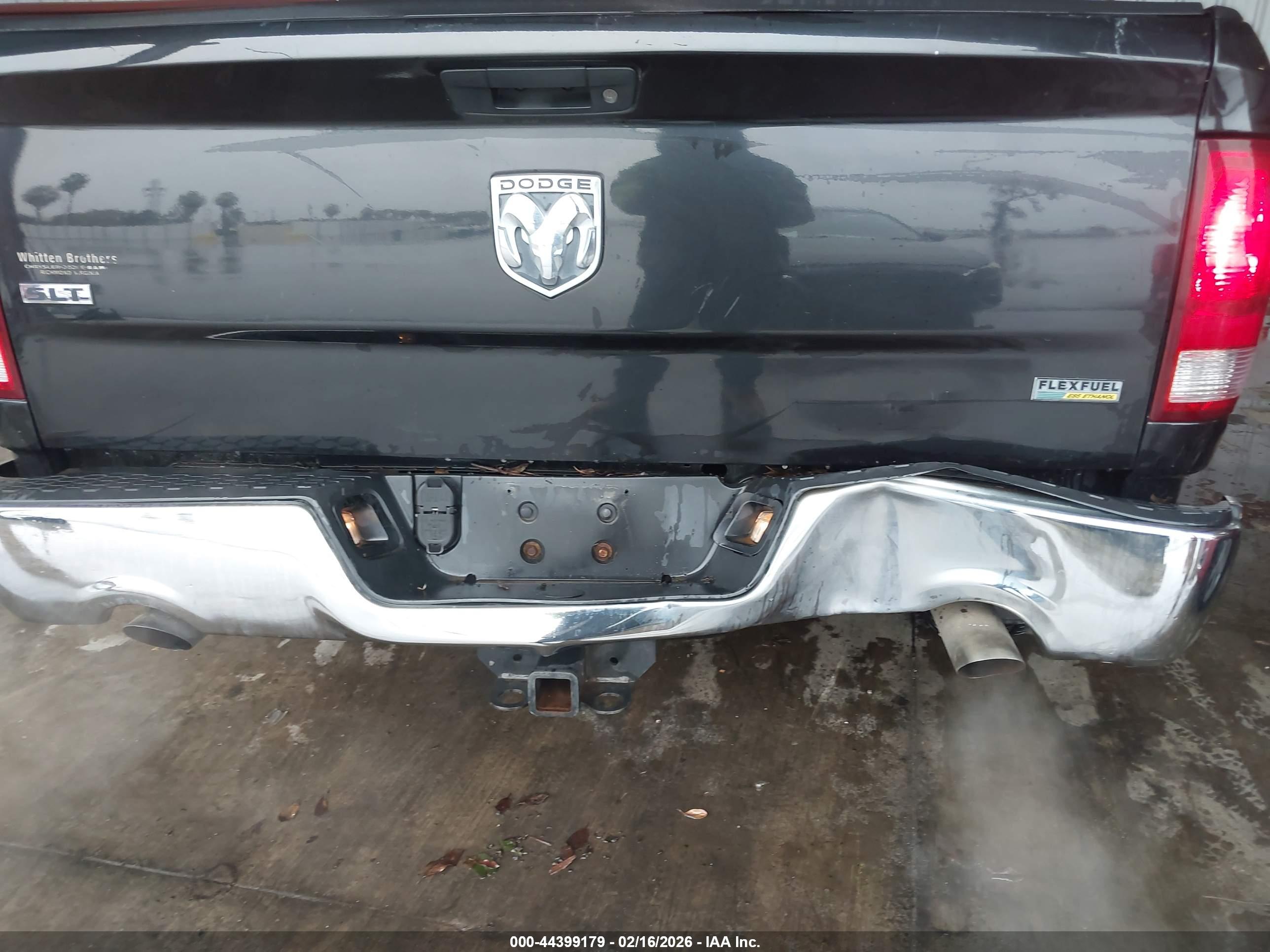 DODGE RAM image 6