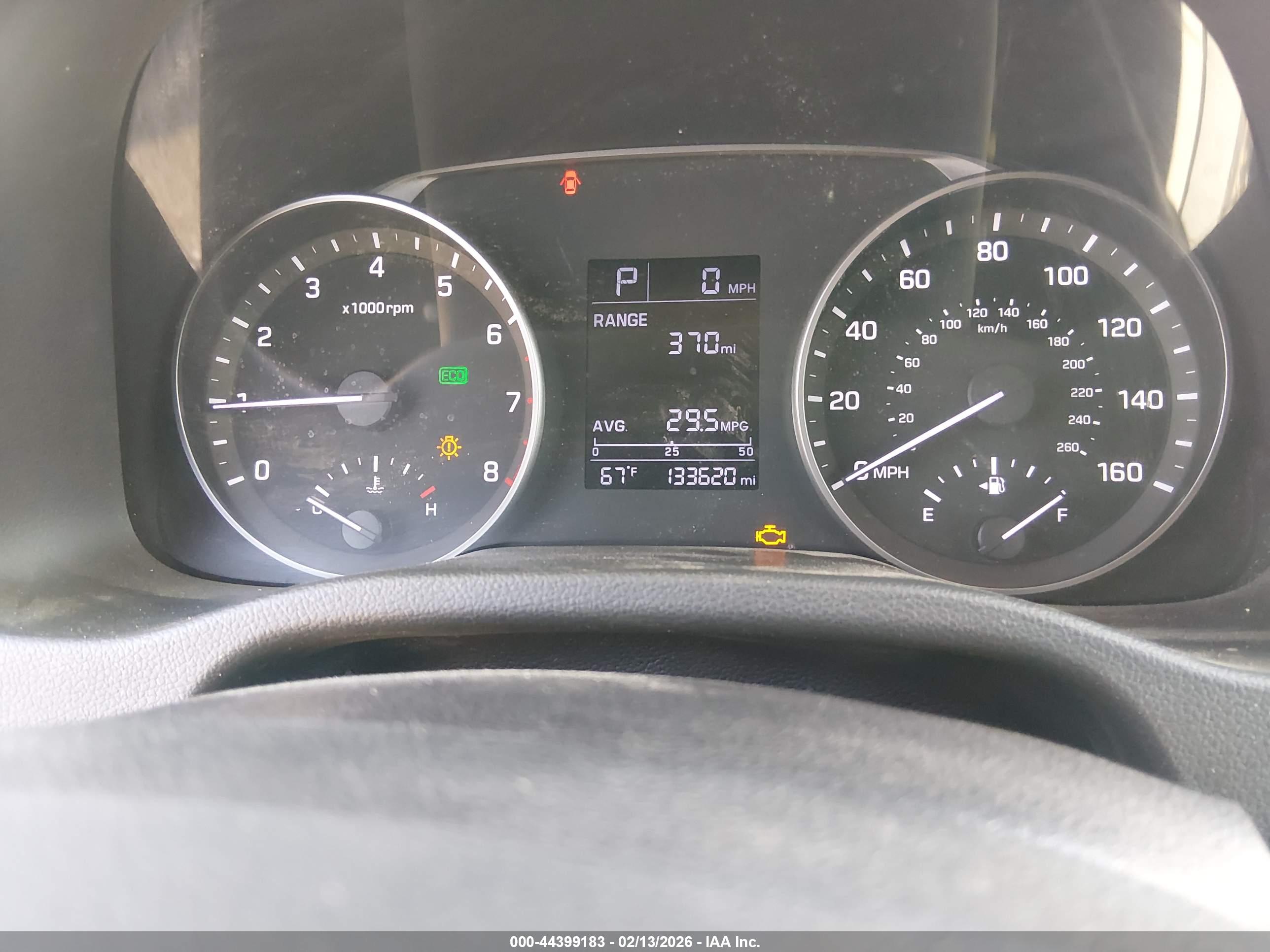 HYUNDAI ELANTRA image 7