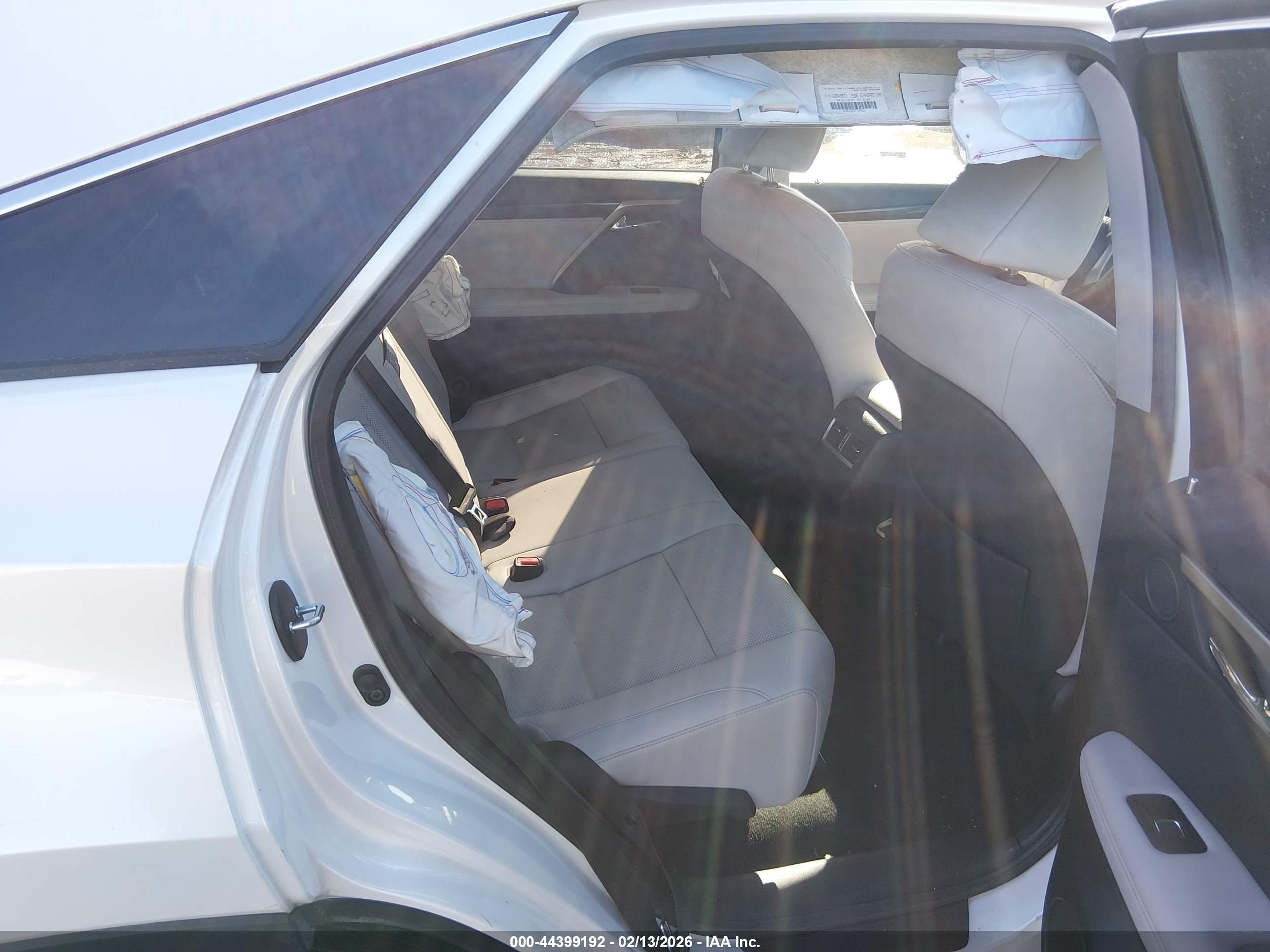 LEXUS RX image 8
