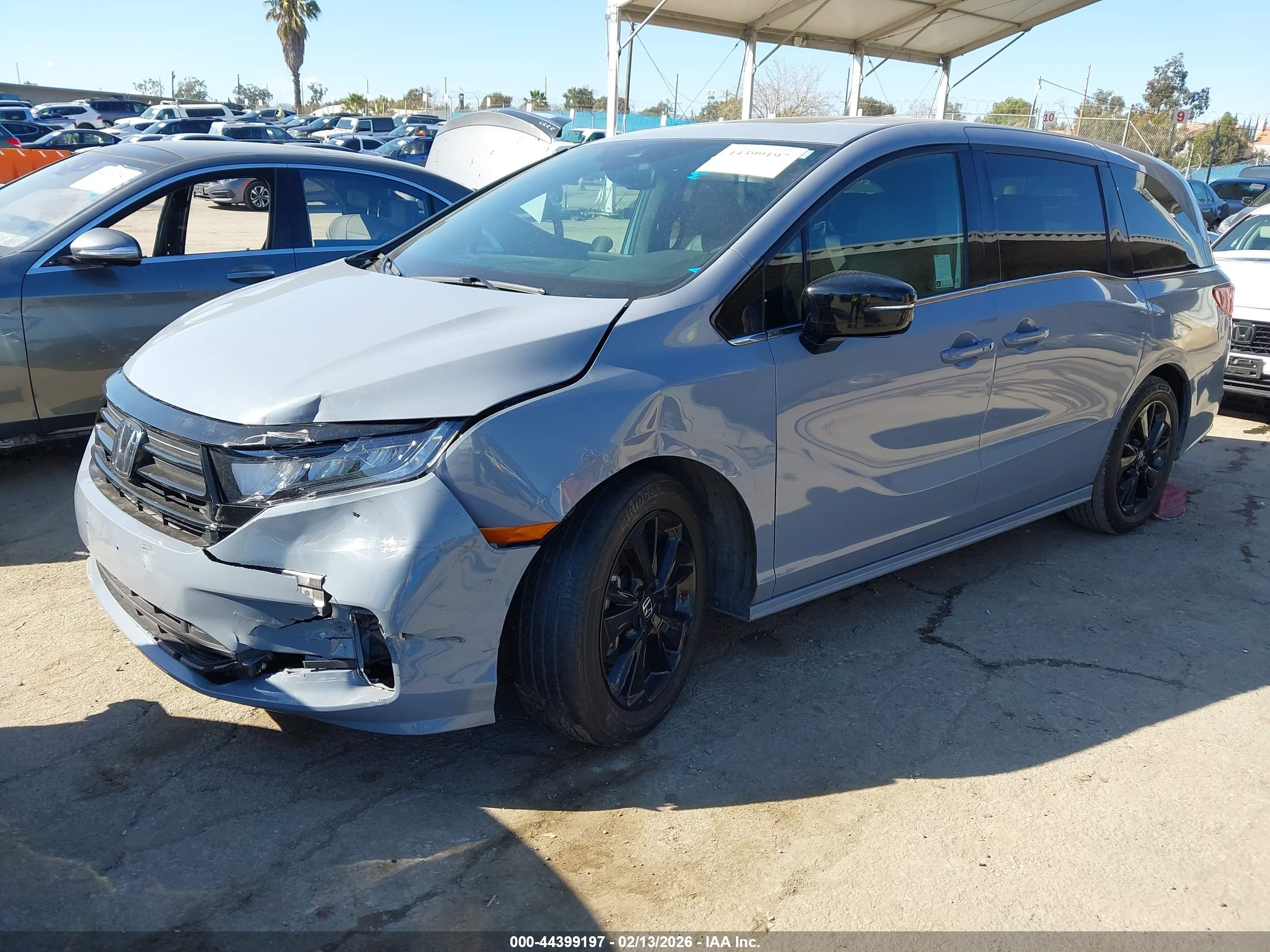 HONDA ODYSSEY image 2
