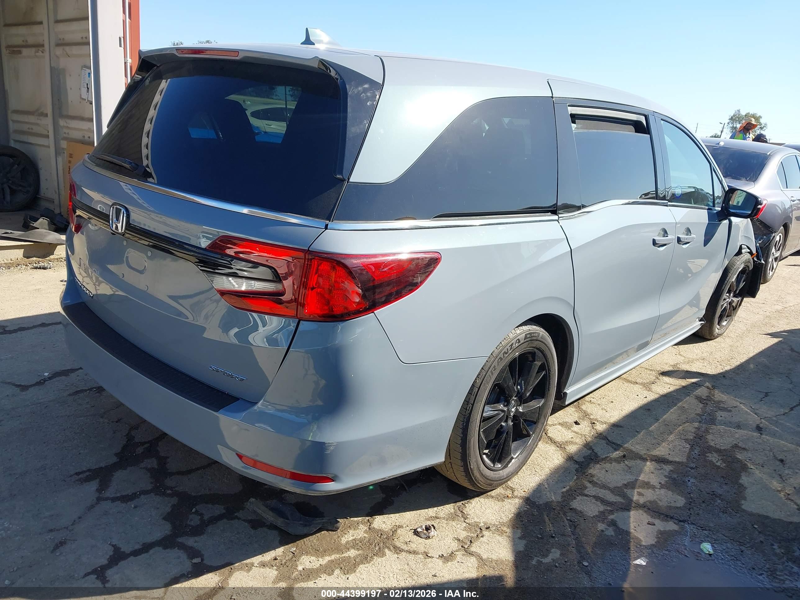 HONDA ODYSSEY image 4