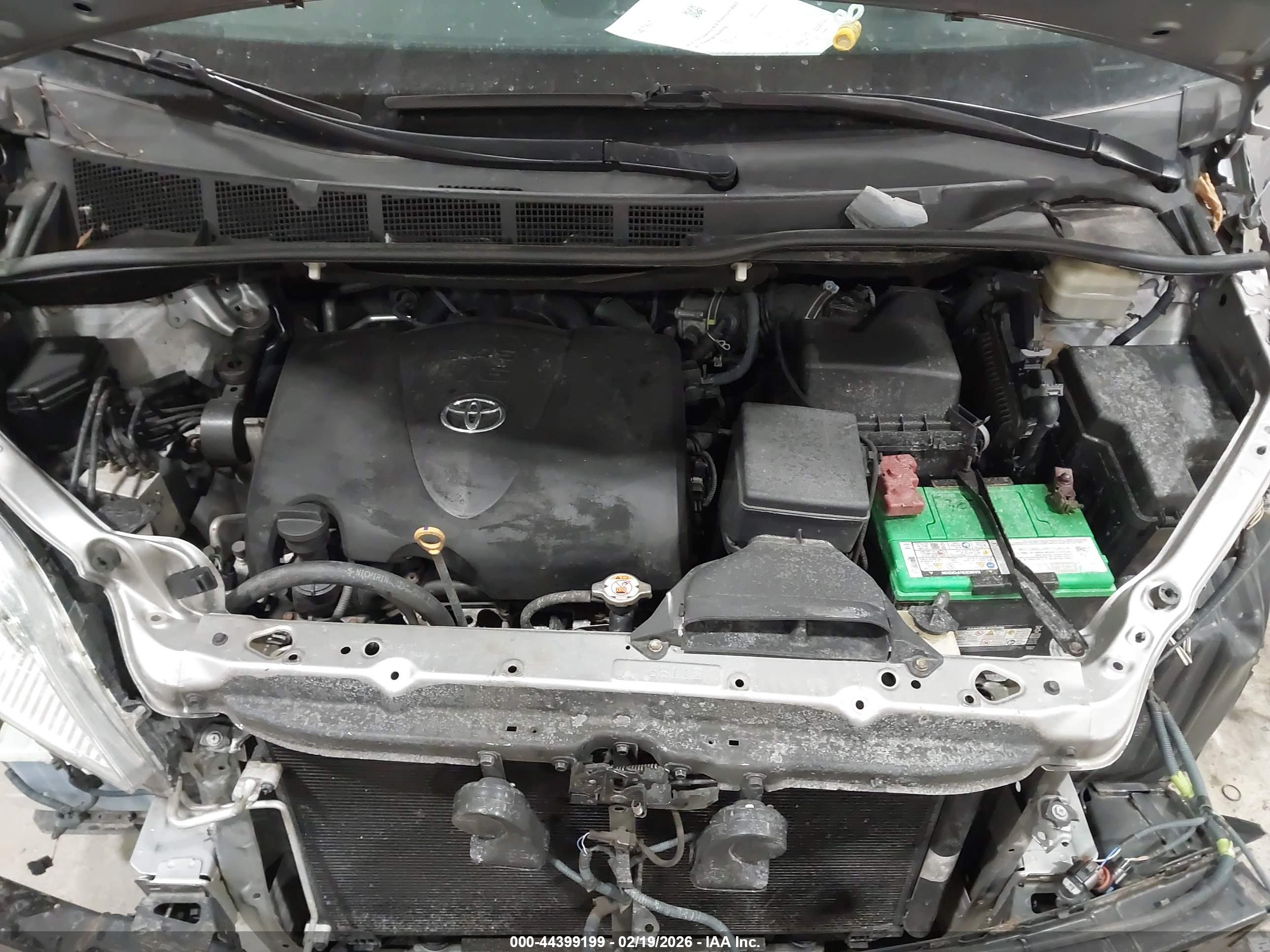 TOYOTA SIENNA image 10