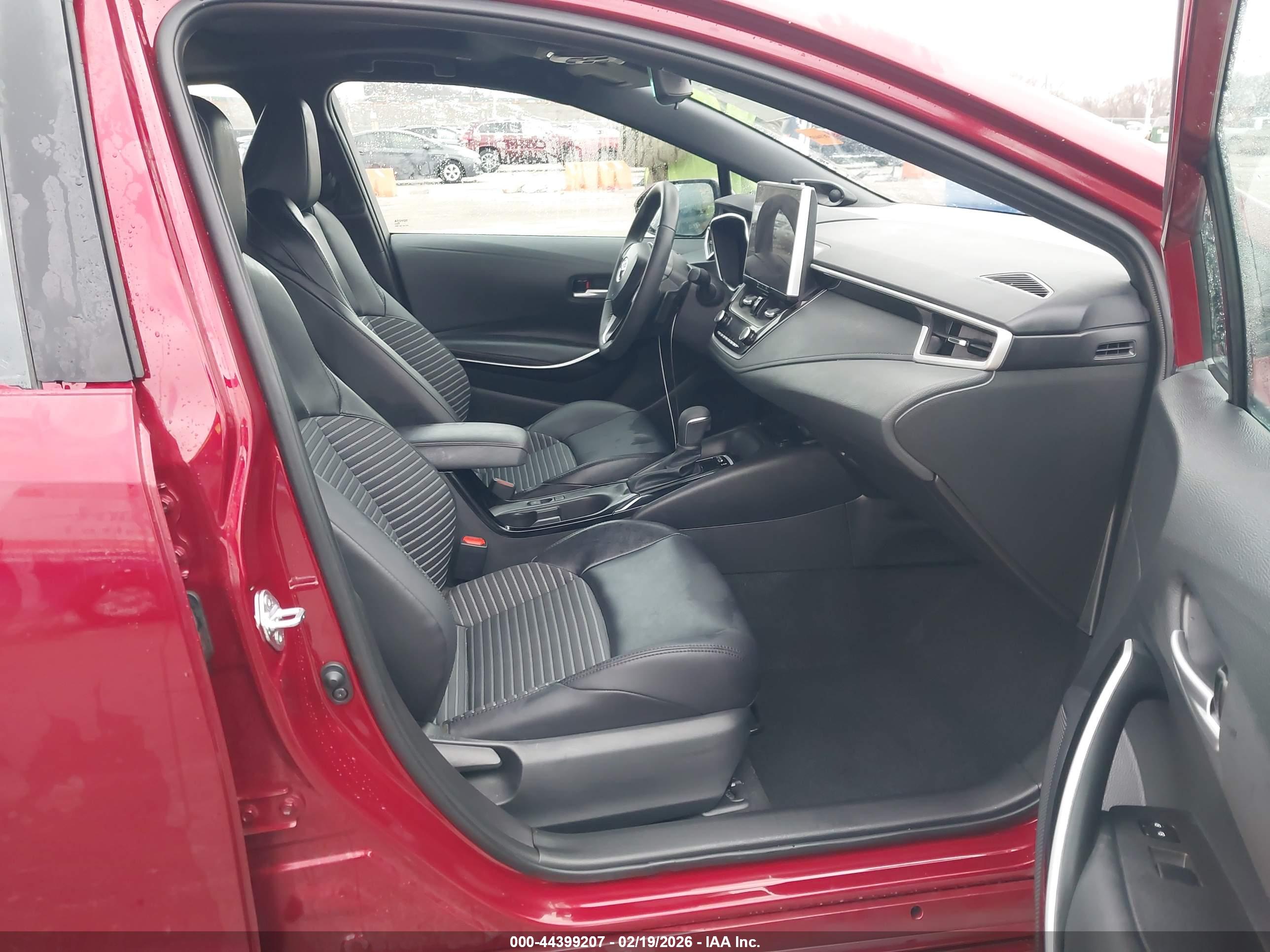 TOYOTA COROLLA image 5