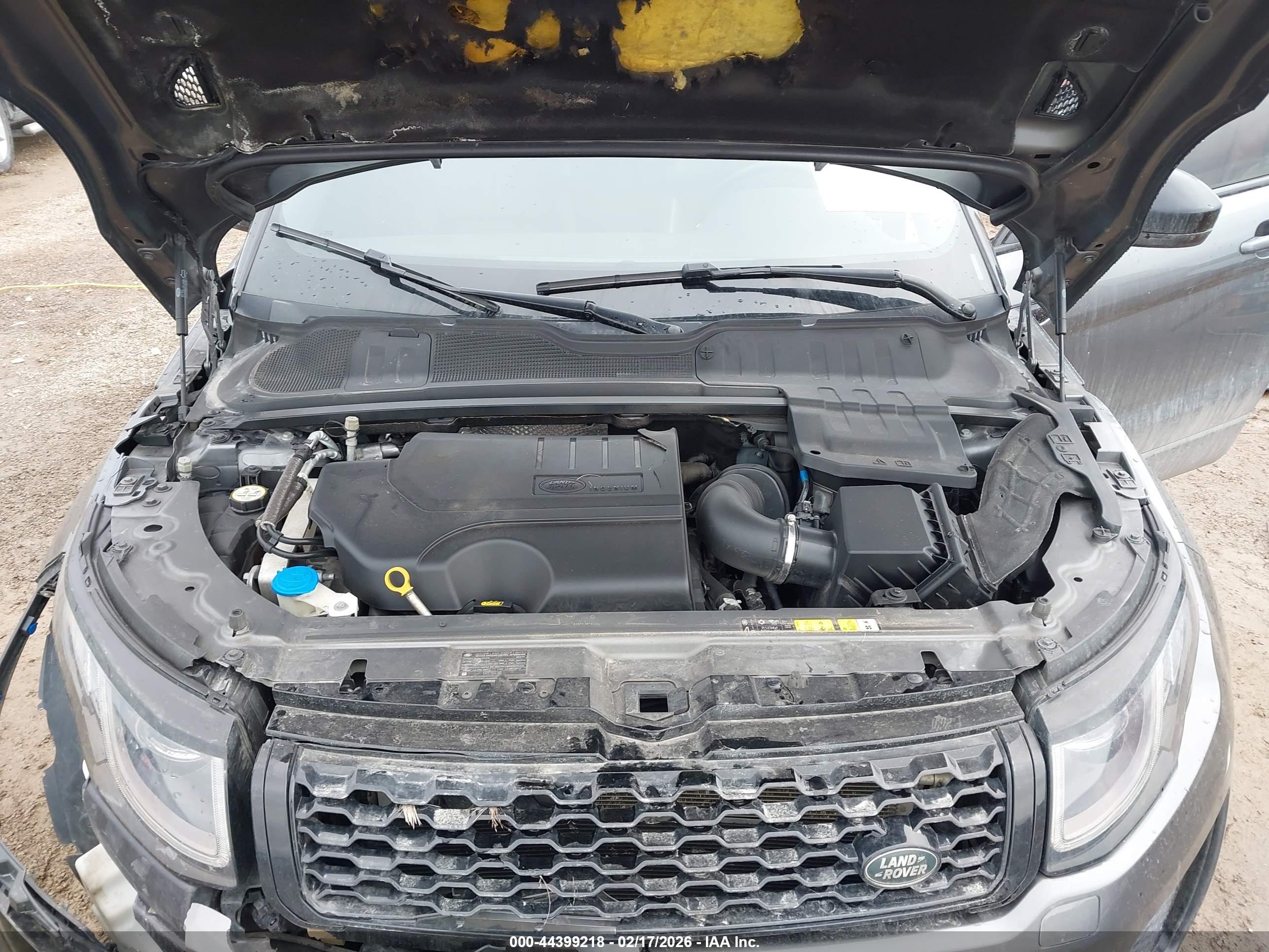 LAND ROVER image 10