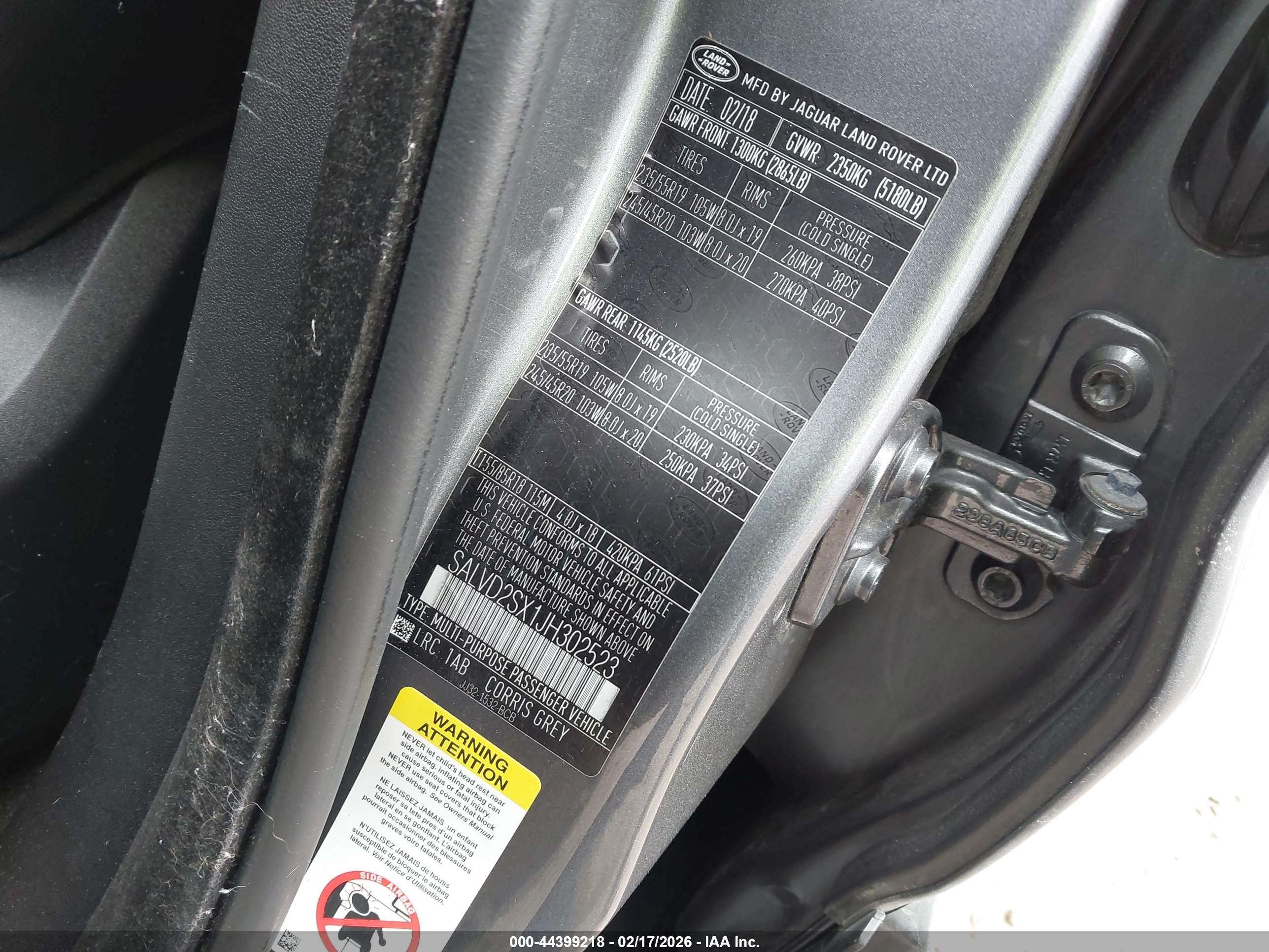 LAND ROVER image 9