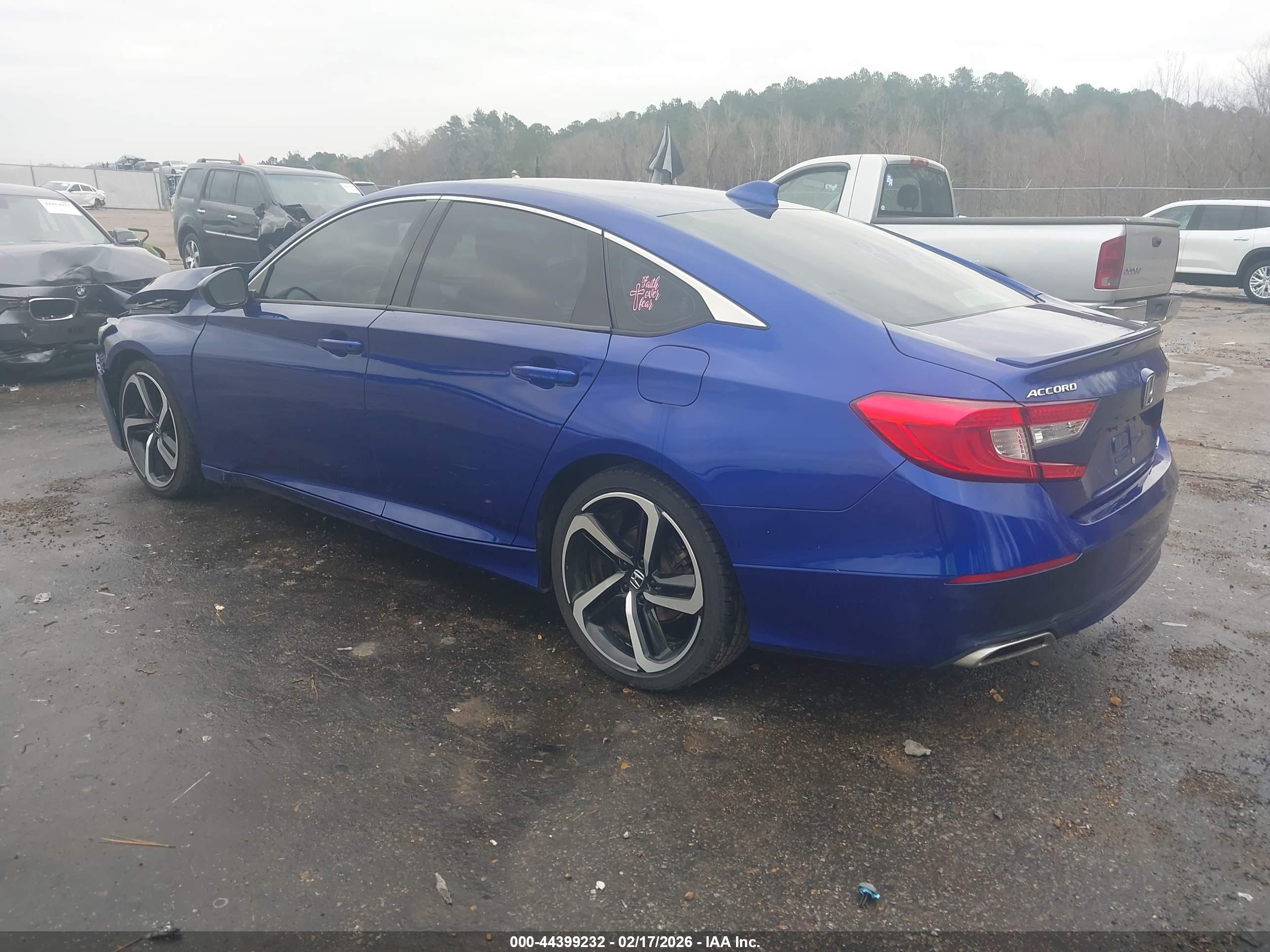 HONDA ACCORD image 3