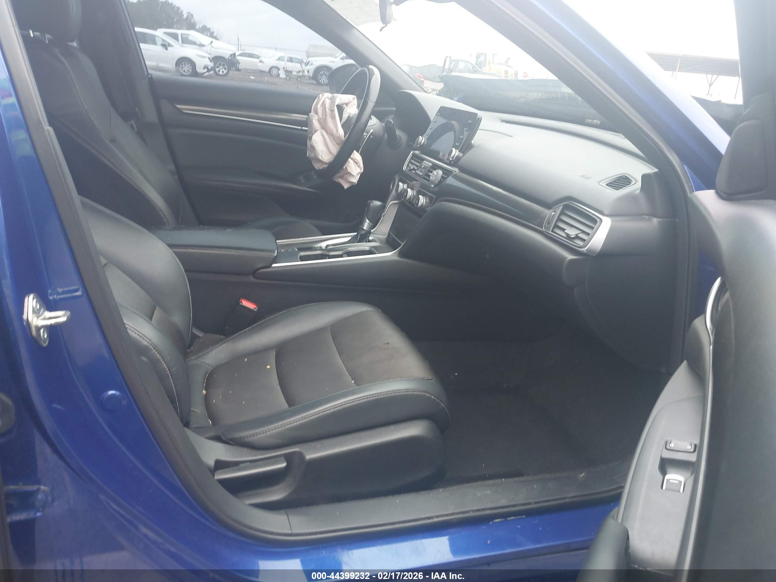 HONDA ACCORD image 5