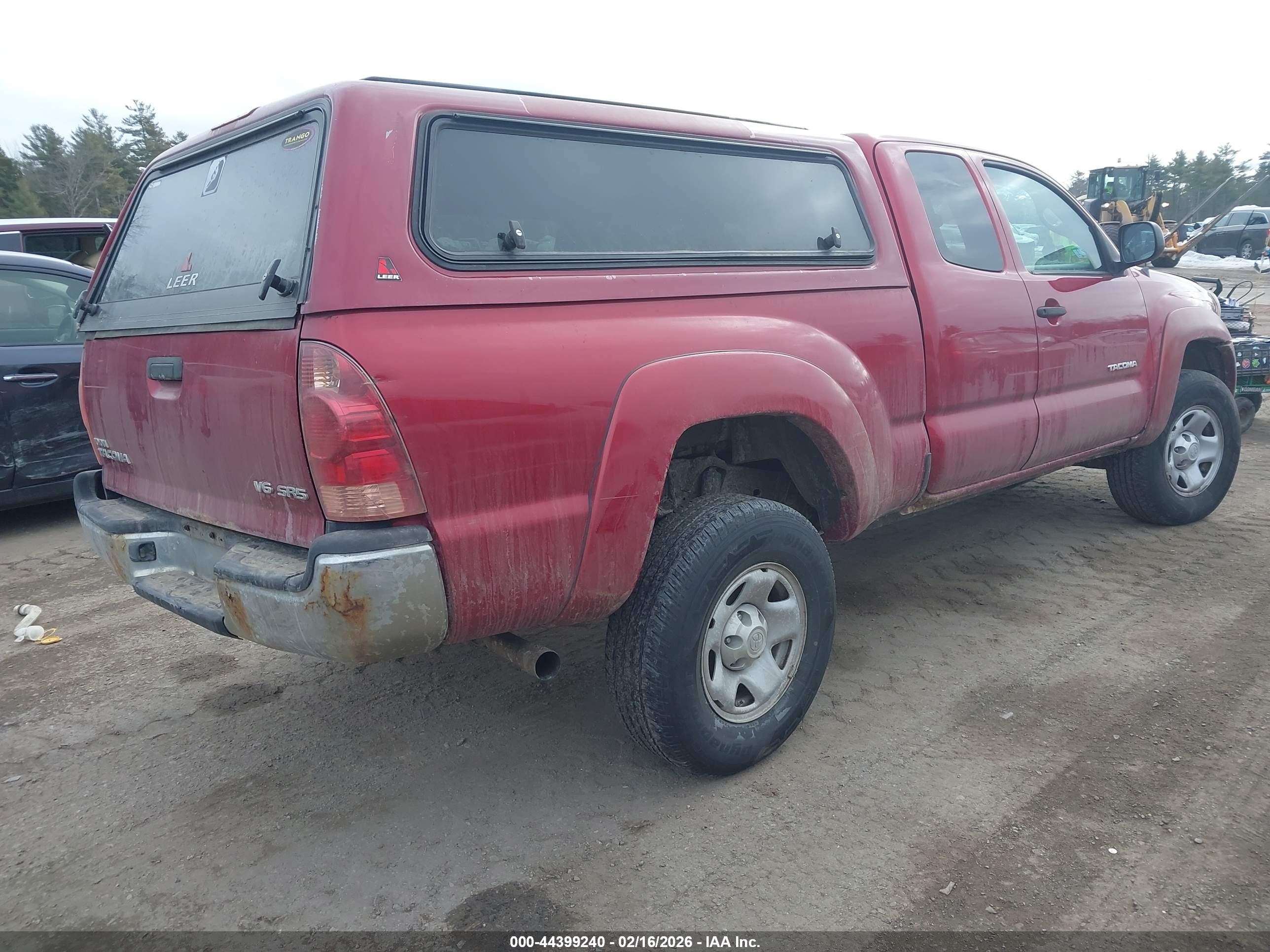 TOYOTA TACOMA image 4