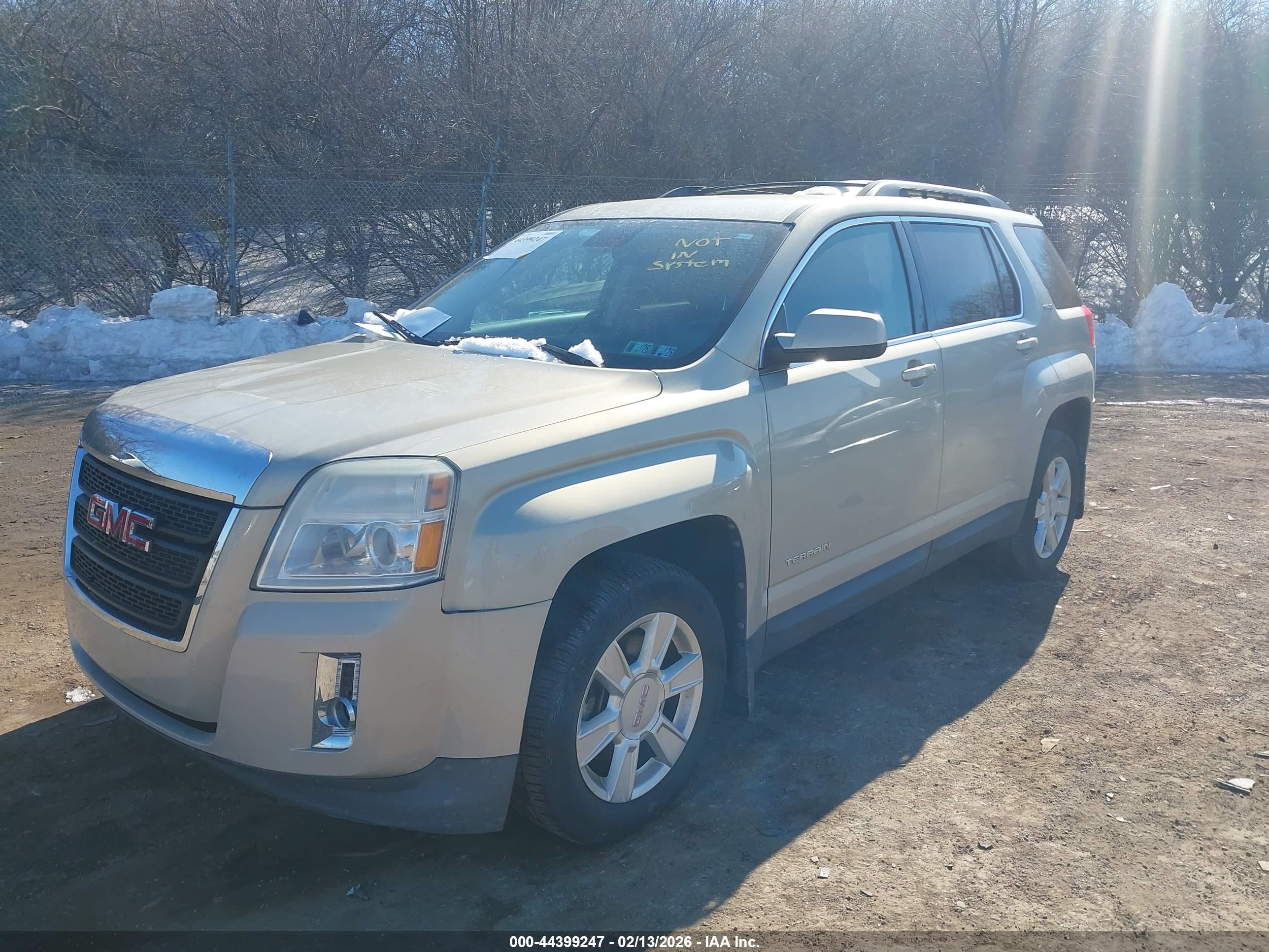 GMC TERRAIN image 2