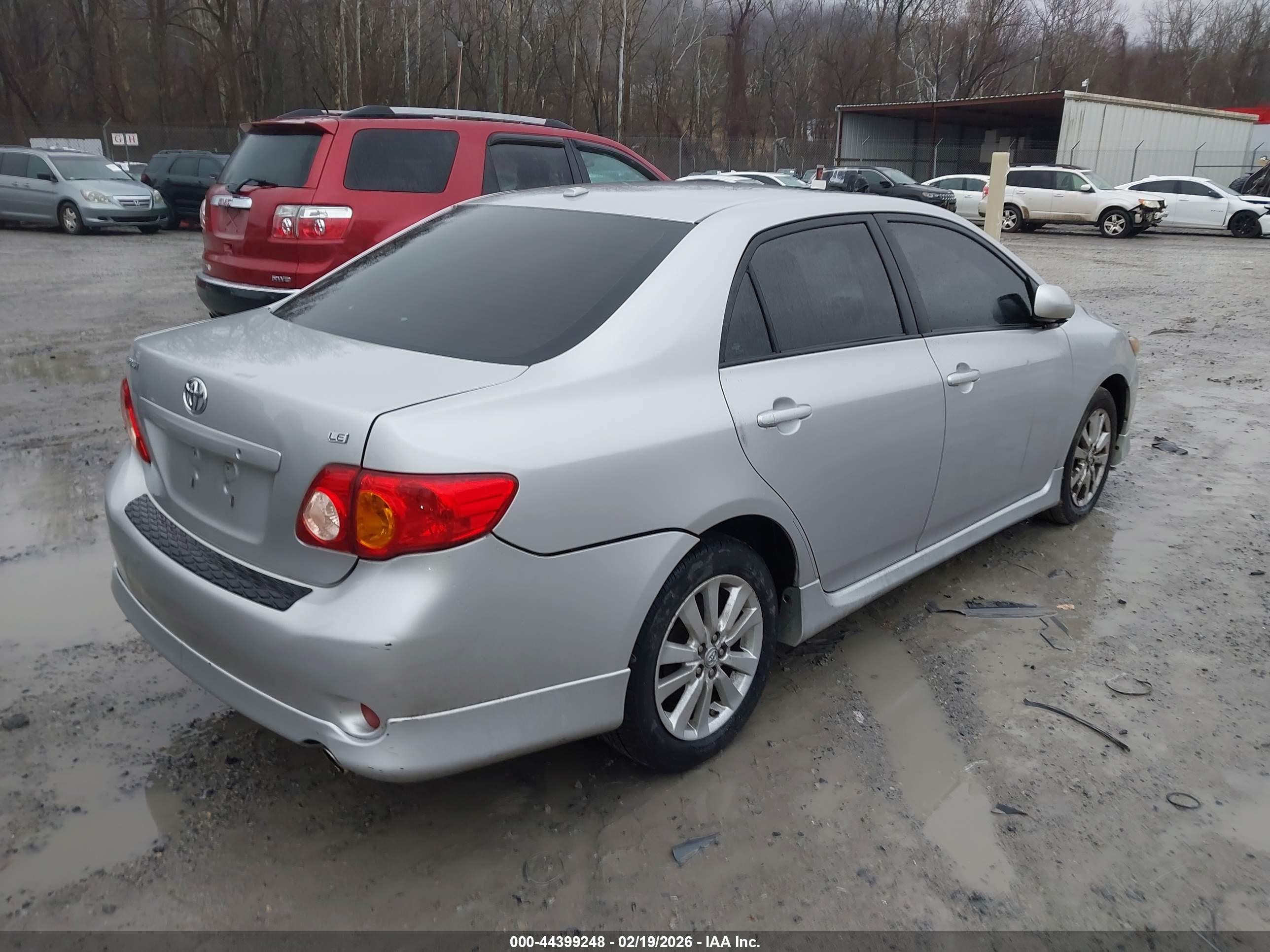TOYOTA COROLLA image 4
