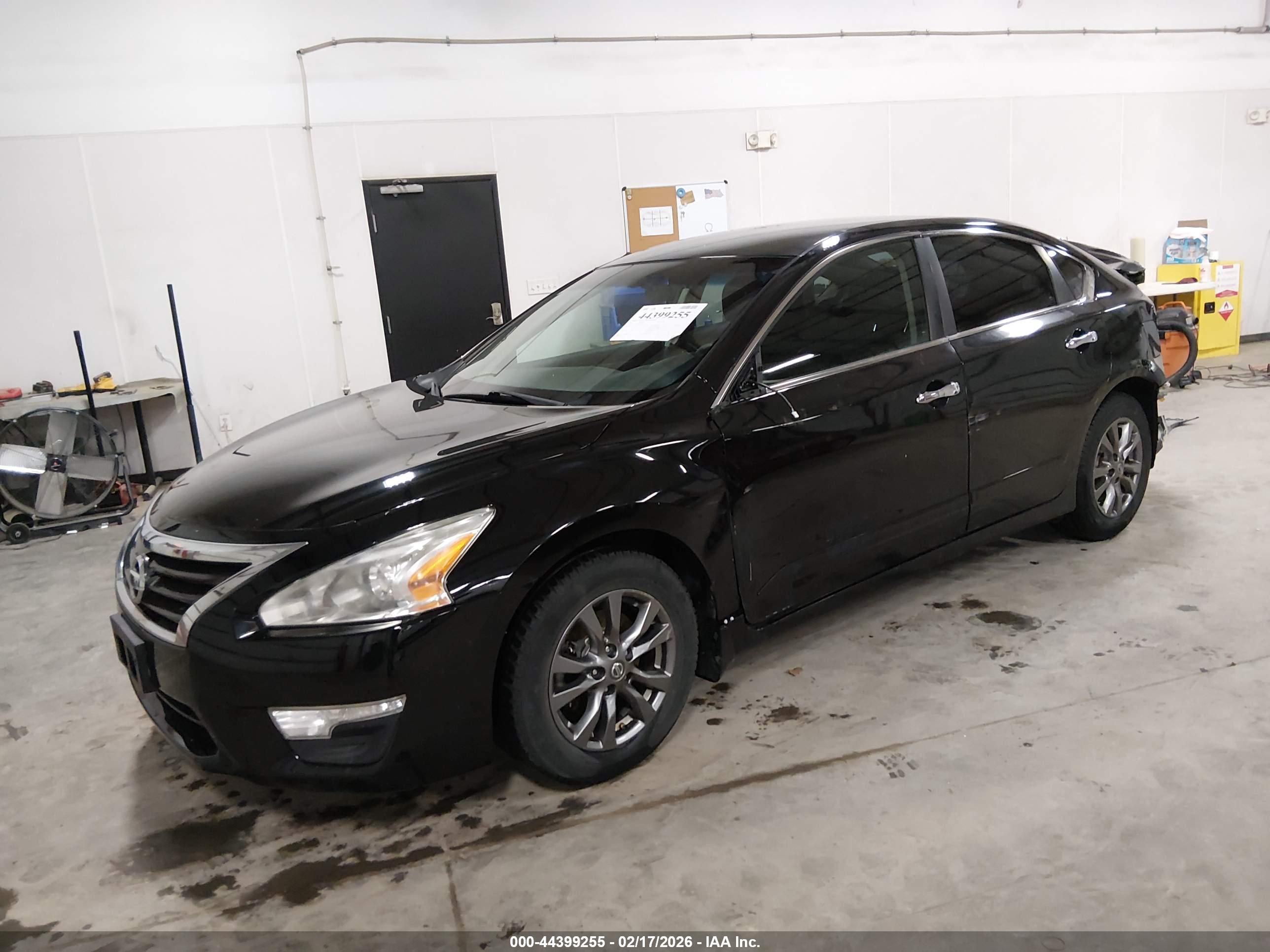 NISSAN ALTIMA image 2