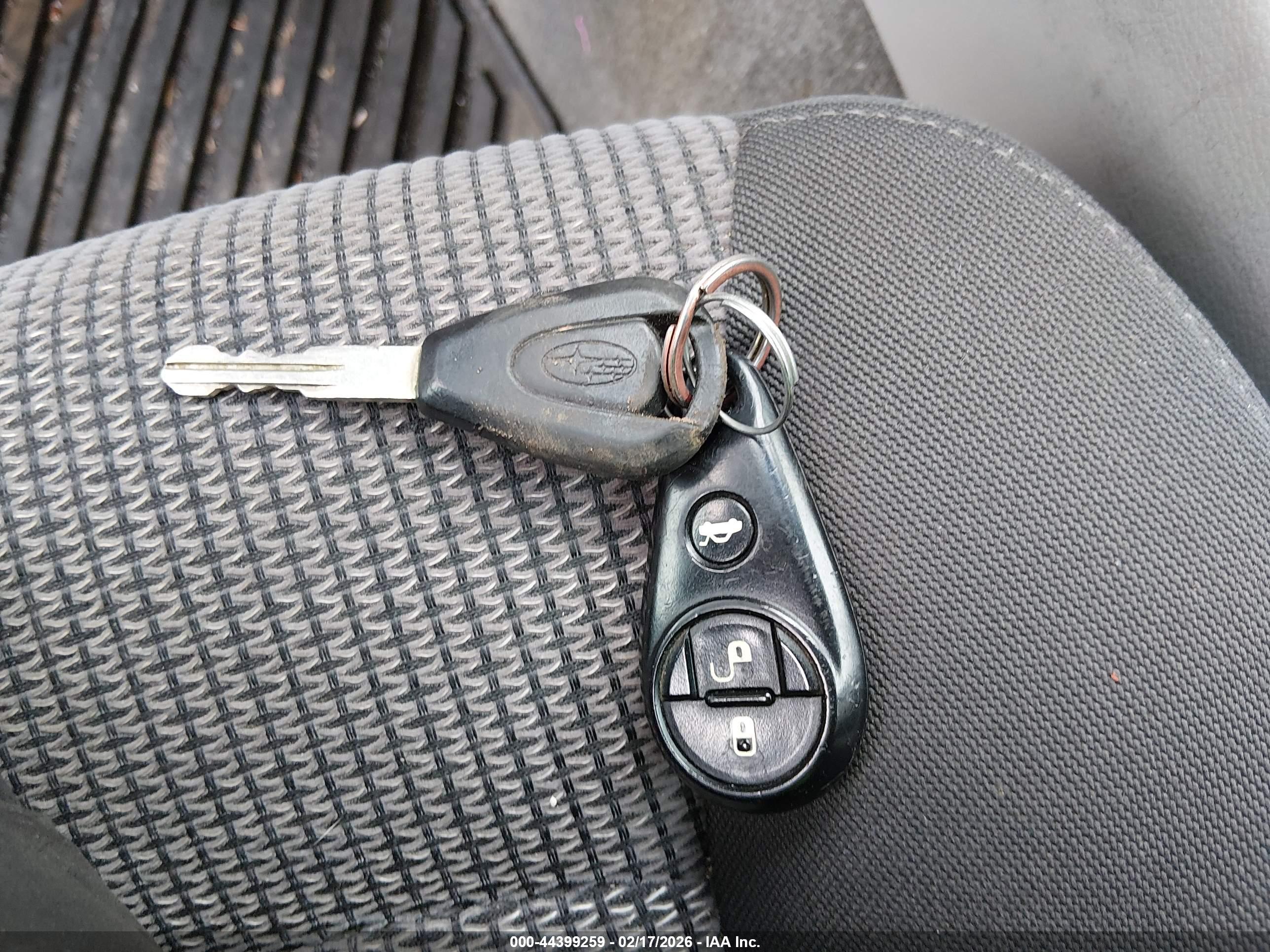 SUBARU B9 image 11