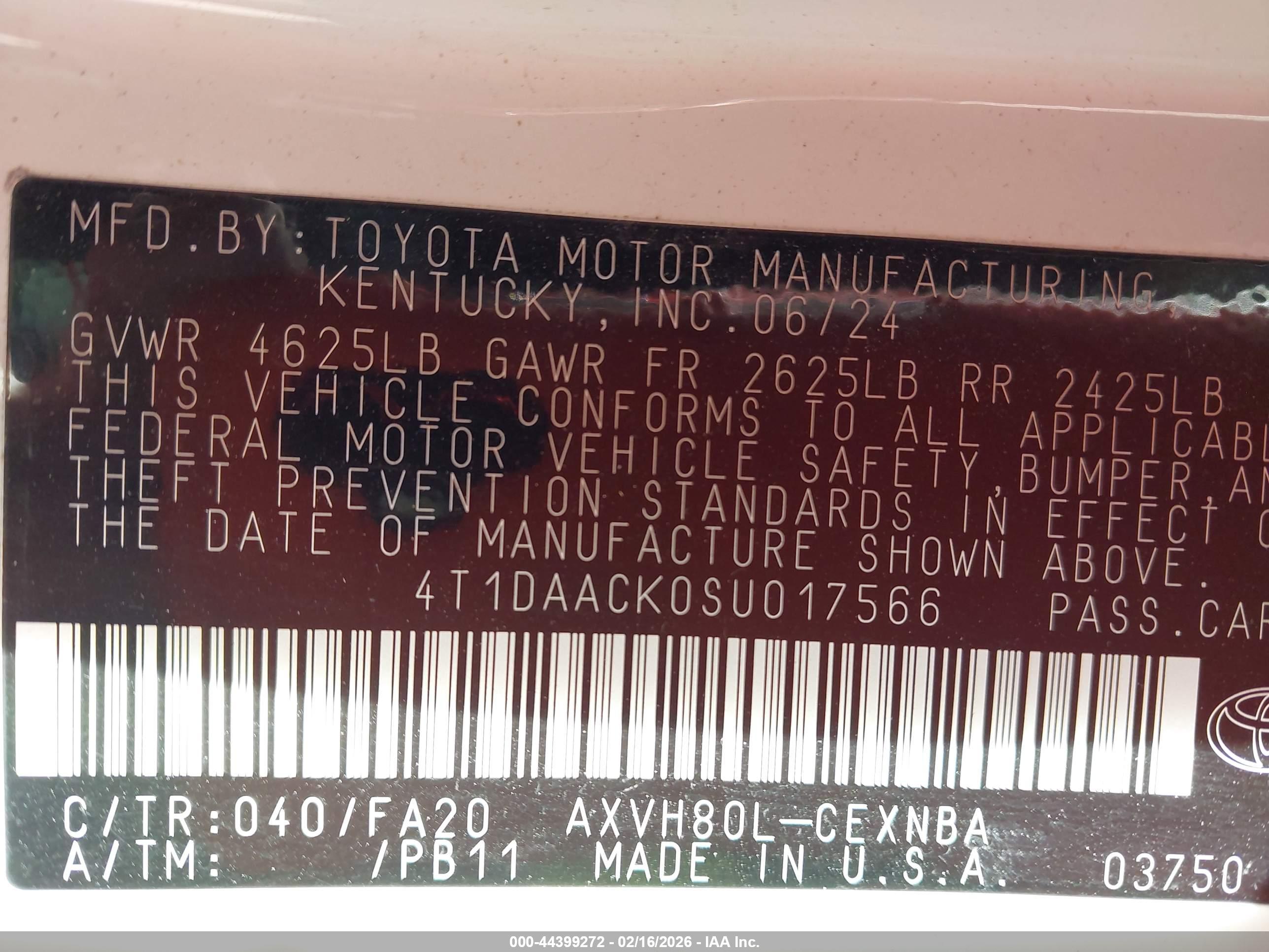 TOYOTA CAMRY image 9