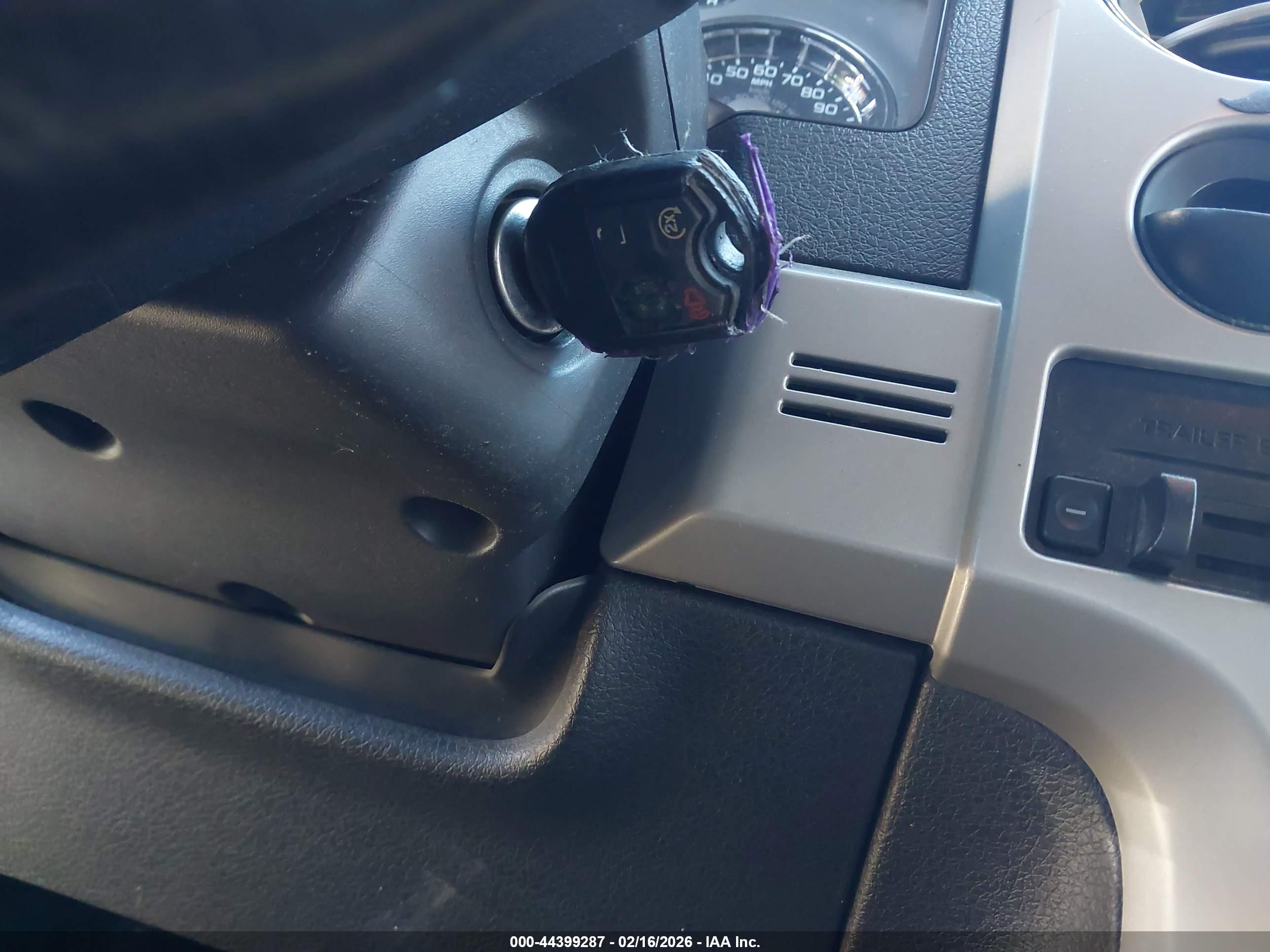 FORD F-150 image 11