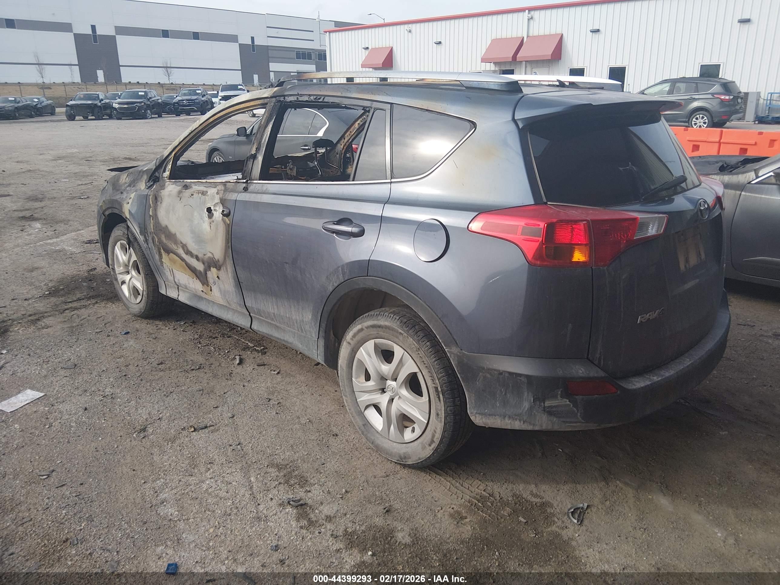 TOYOTA RAV4 image 3