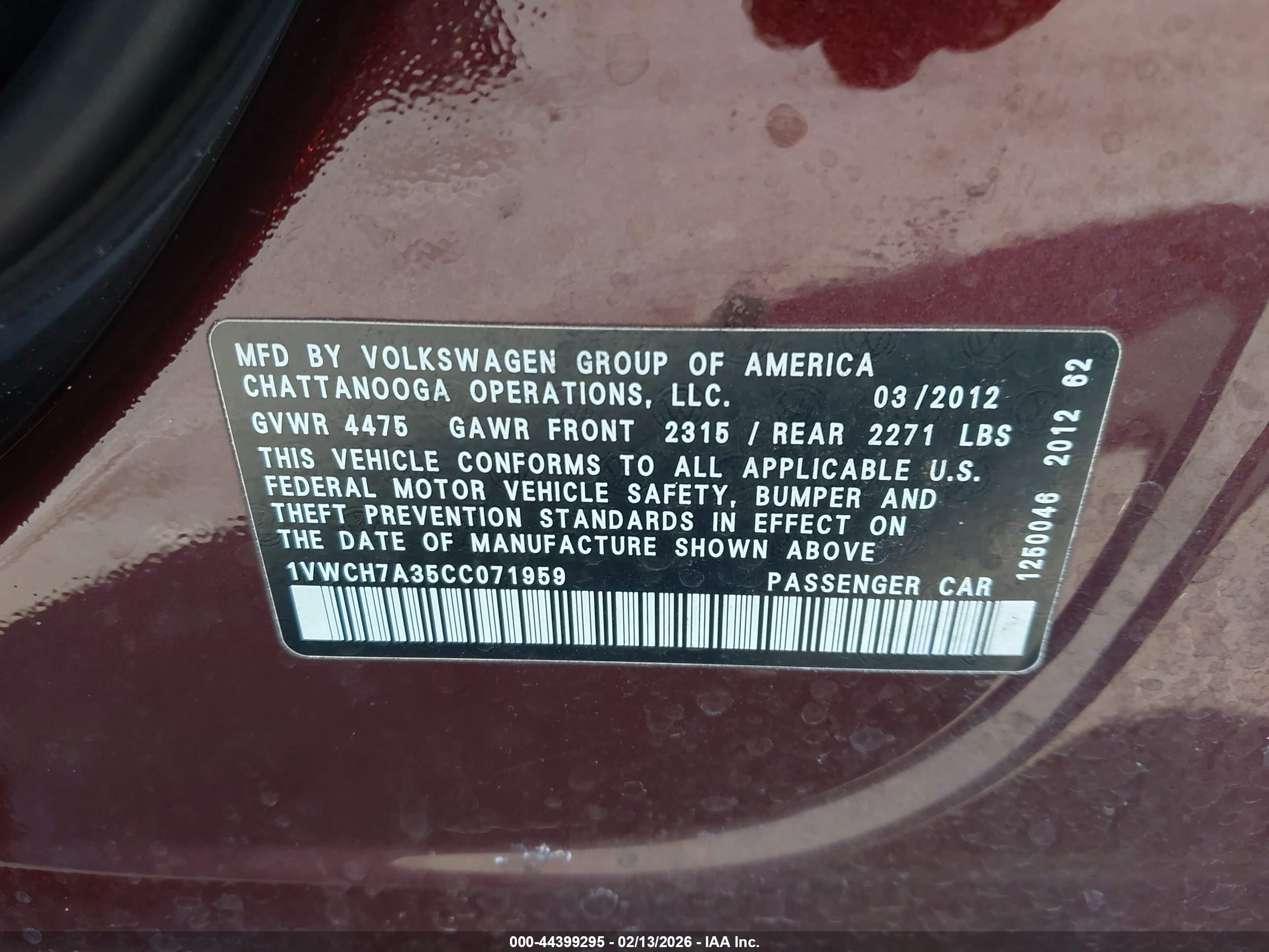 VOLKSWAGEN PASSAT image 9