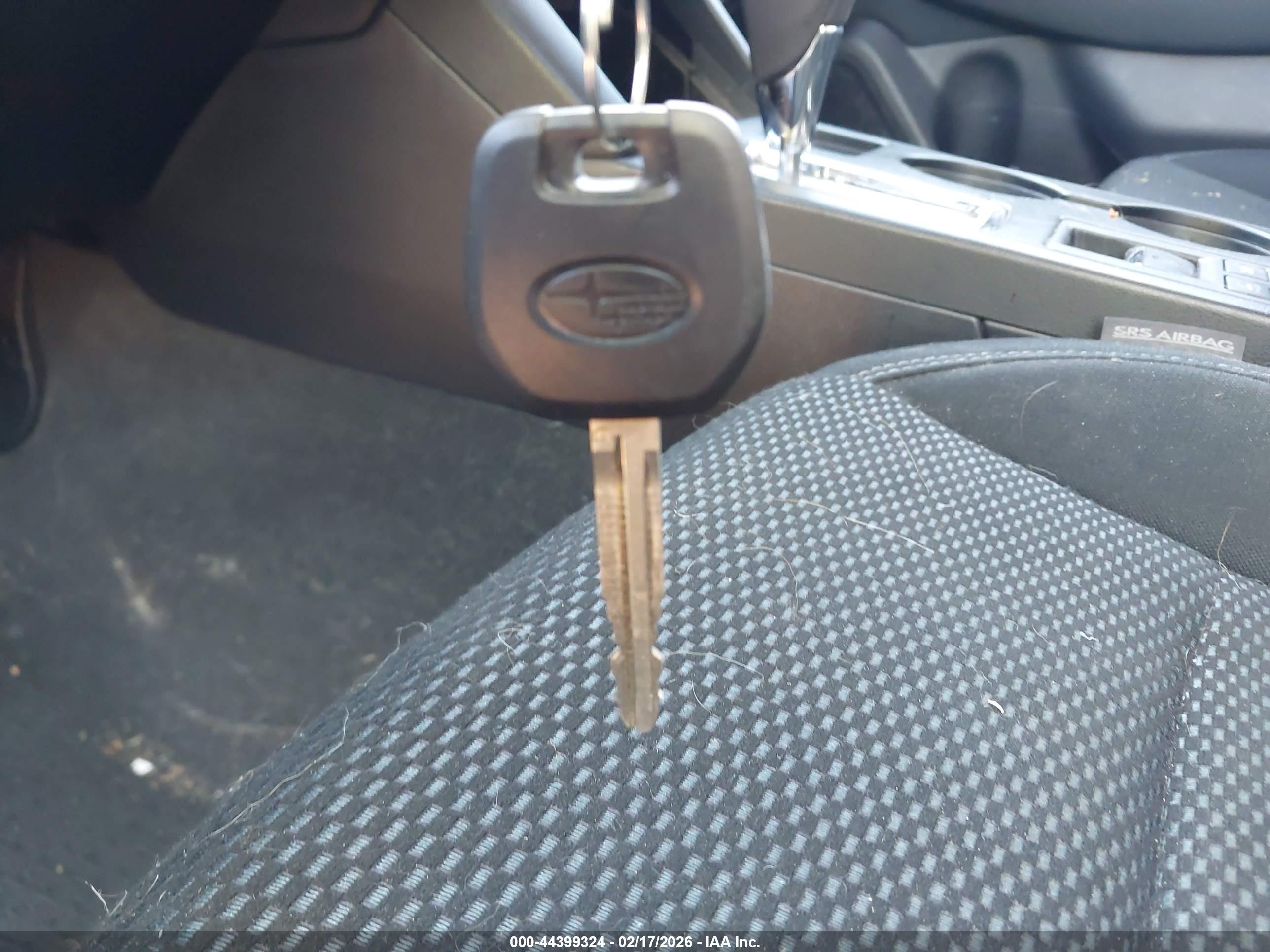 SUBARU OUTBACK image 11