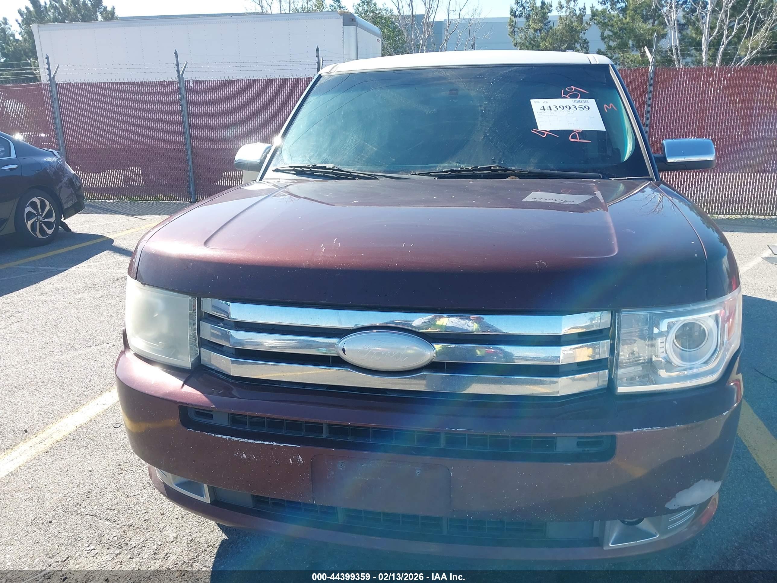 FORD FLEX image 6