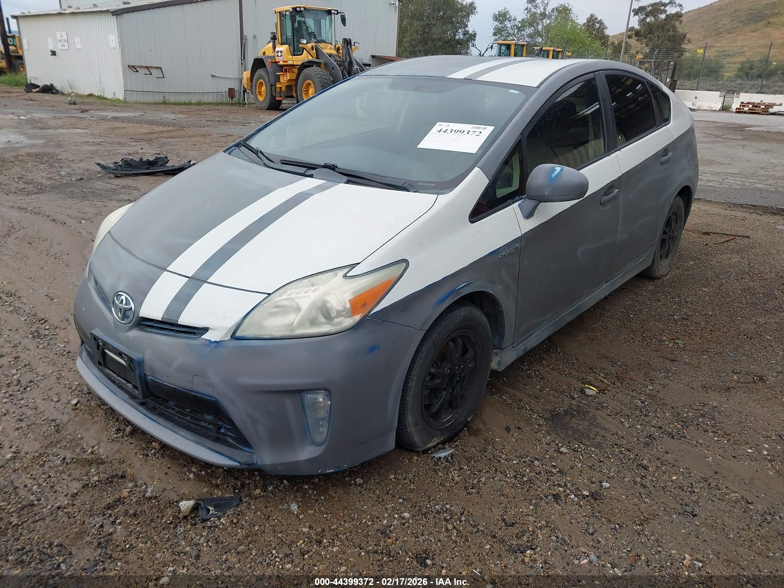TOYOTA PRIUS image 2