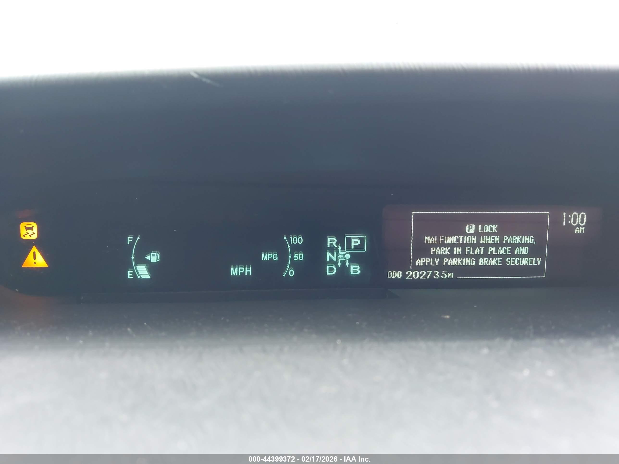 TOYOTA PRIUS image 7