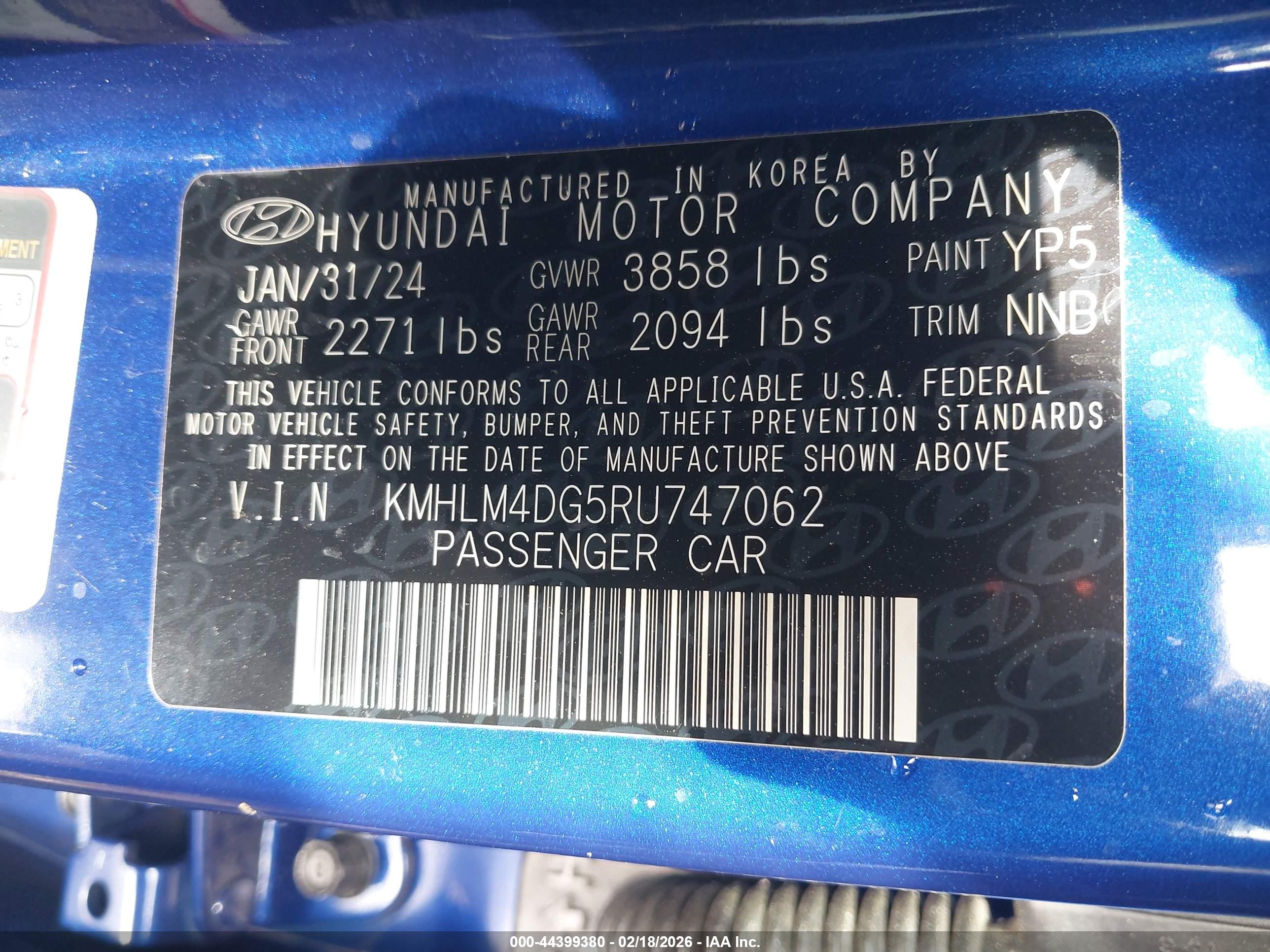 HYUNDAI ELANTRA image 9