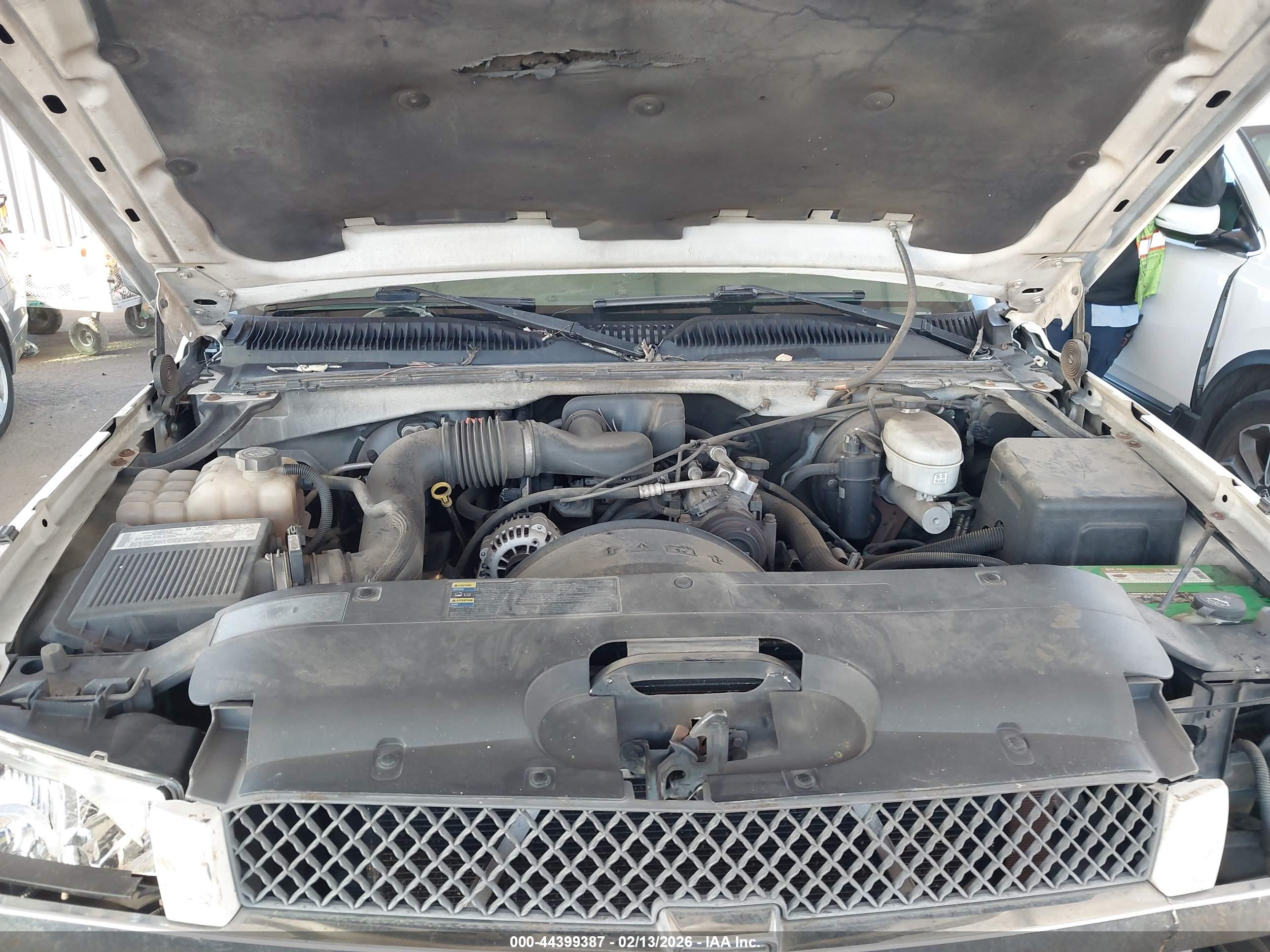 CHEVROLET SILVERADO image 10