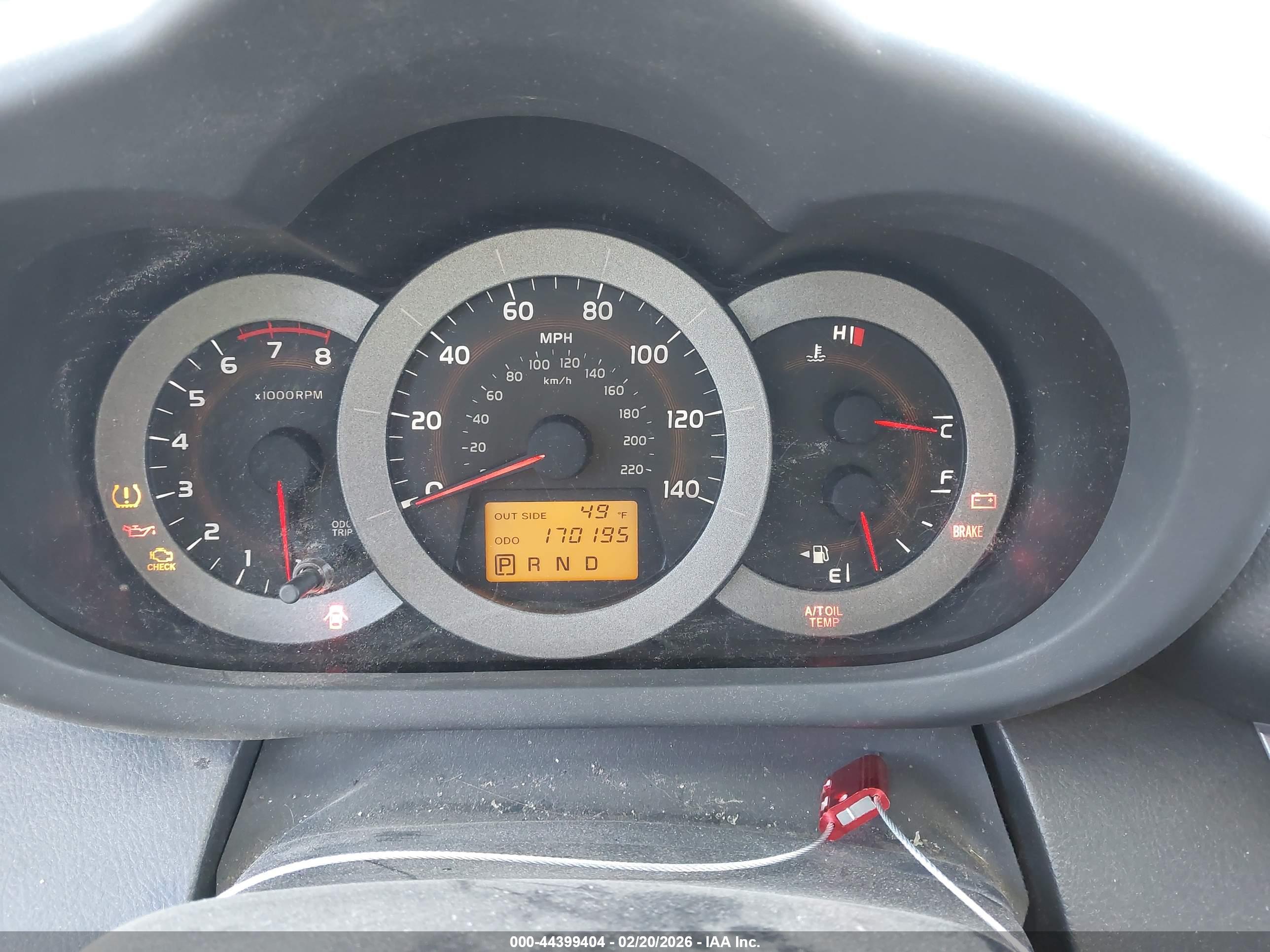 TOYOTA RAV4 image 7