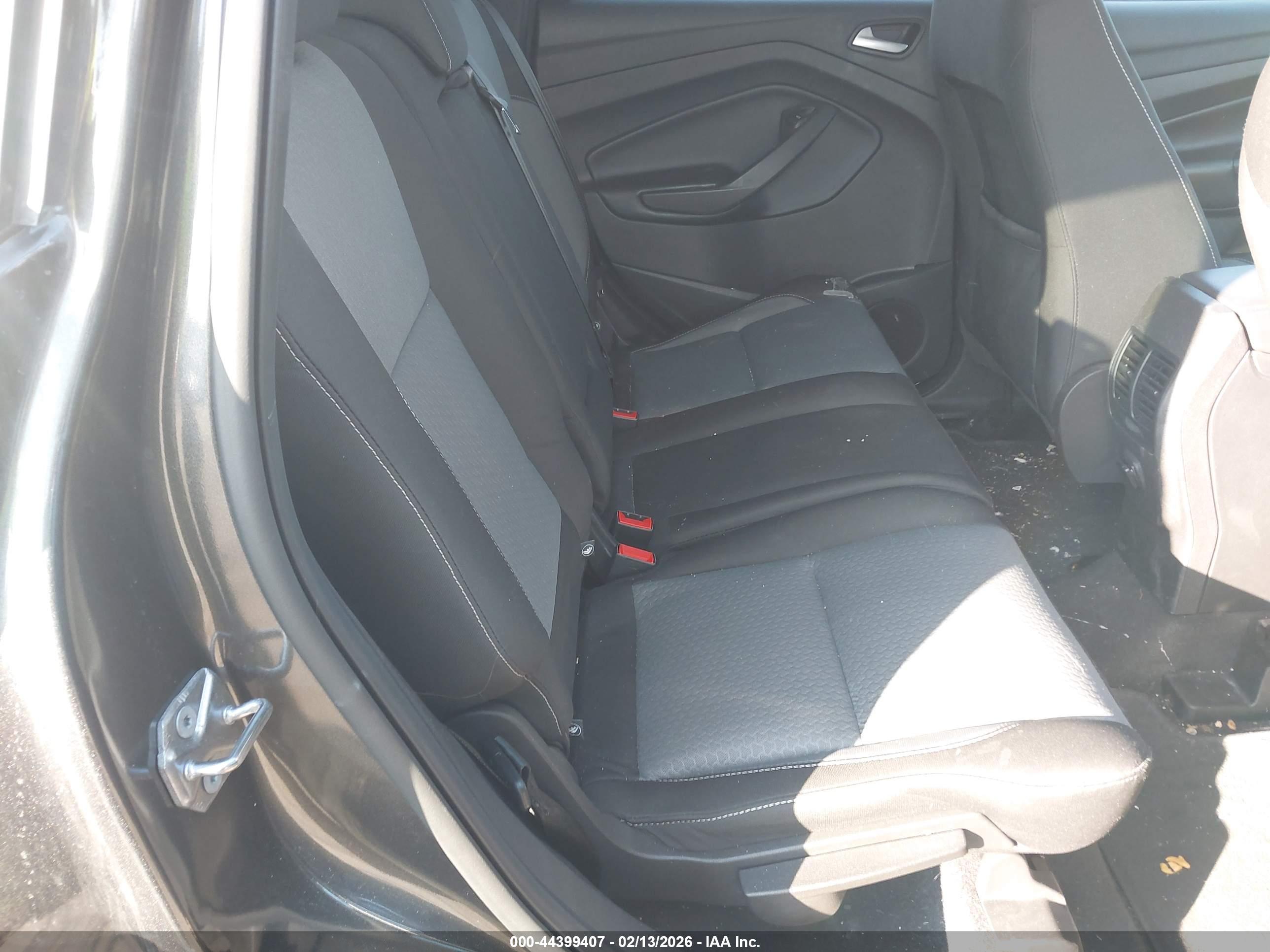 FORD ESCAPE image 8