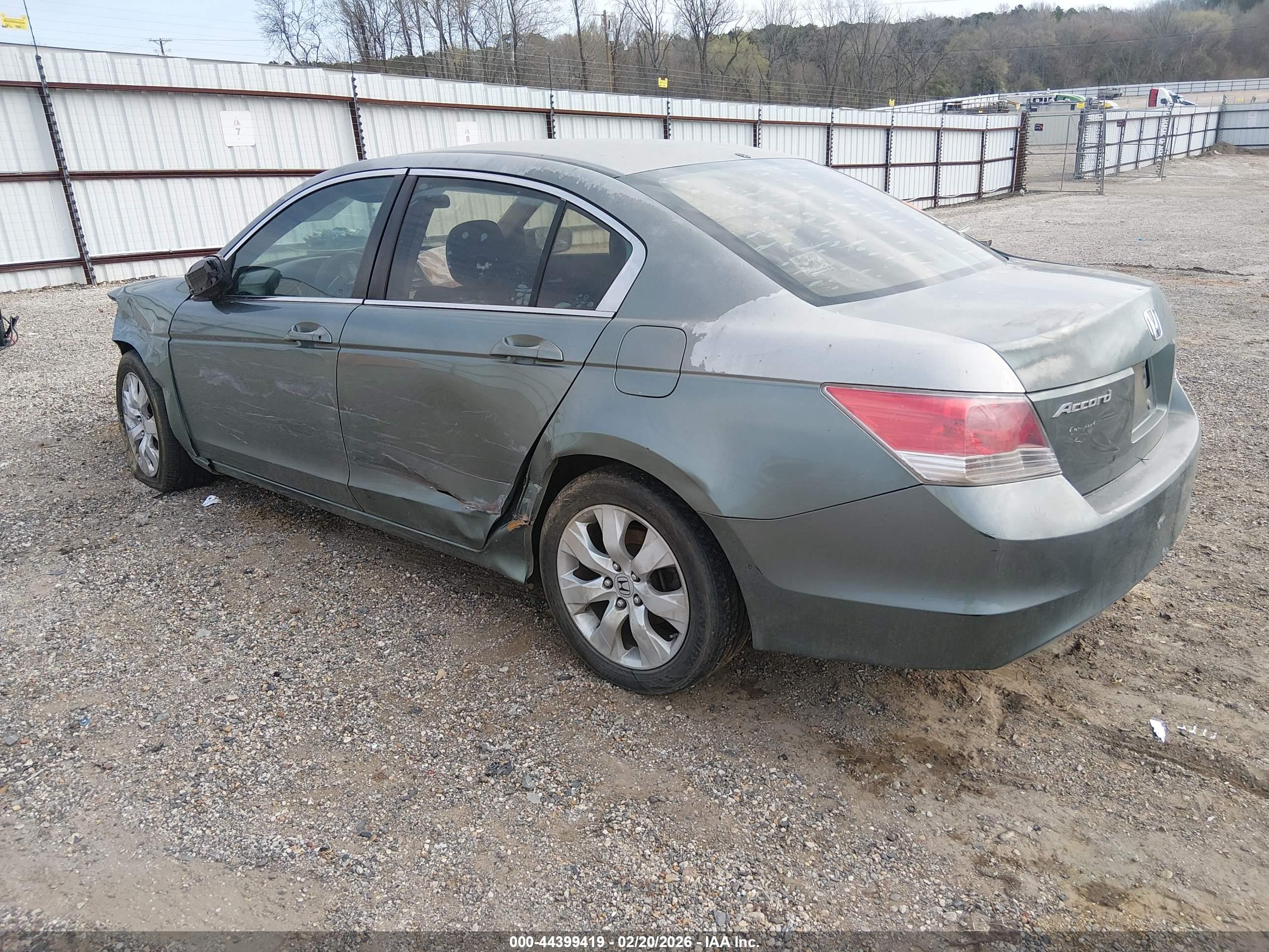 HONDA ACCORD image 3