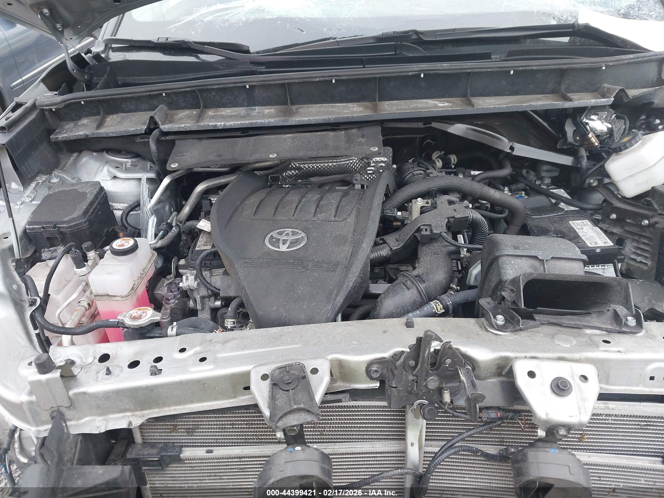 TOYOTA HIGHLANDER image 10