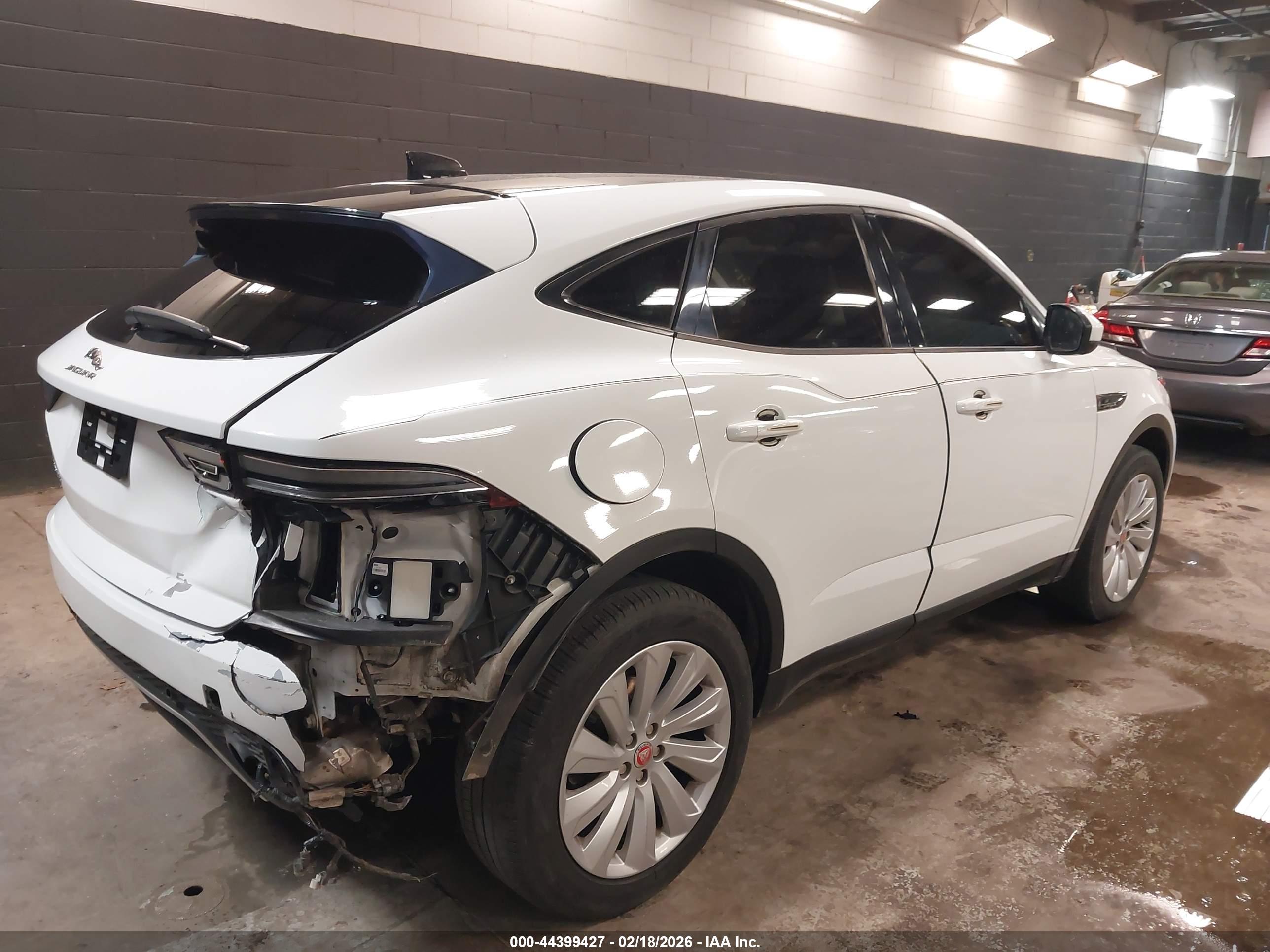 JAGUAR E-PACE image 6