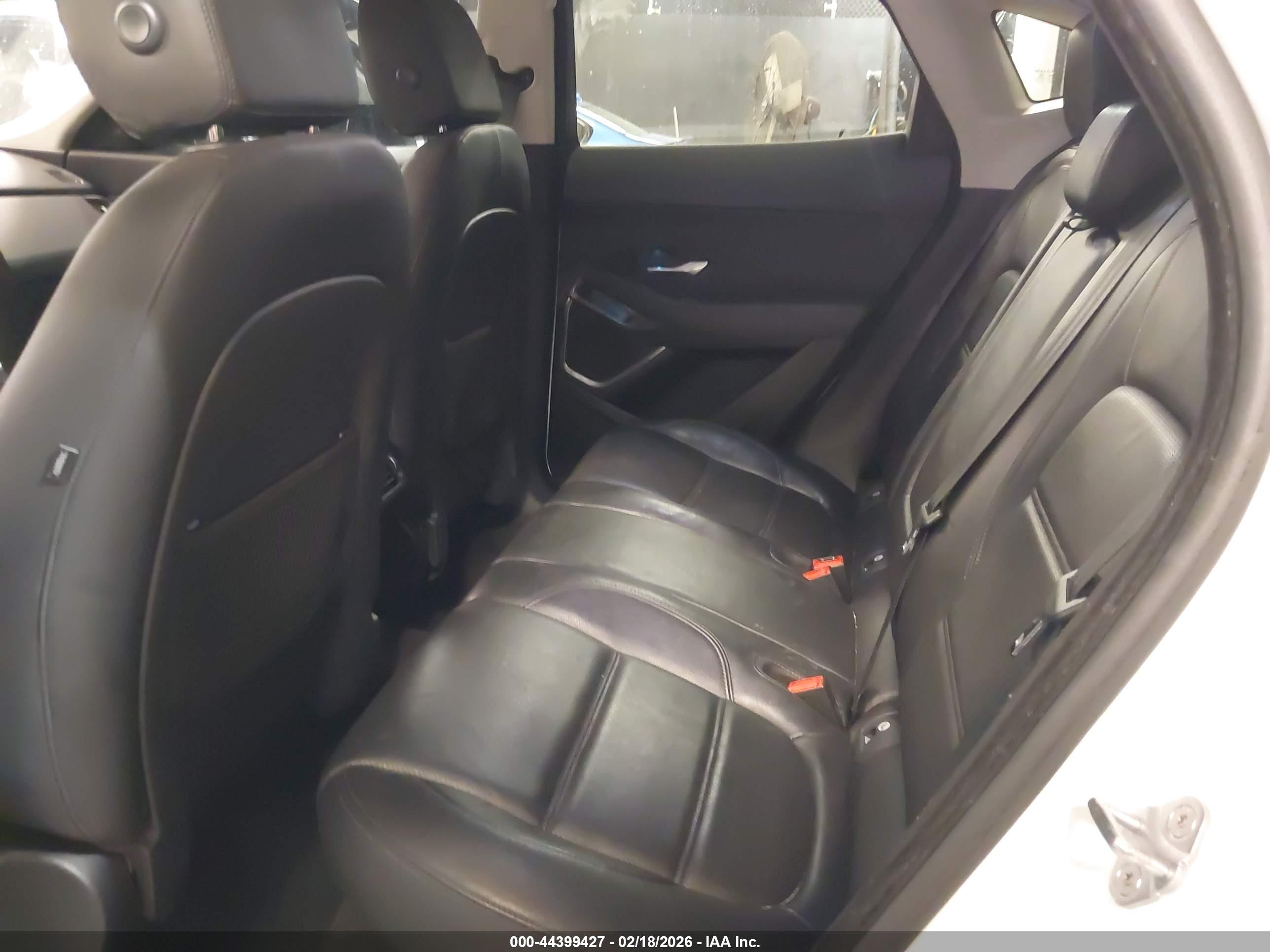 JAGUAR E-PACE image 8