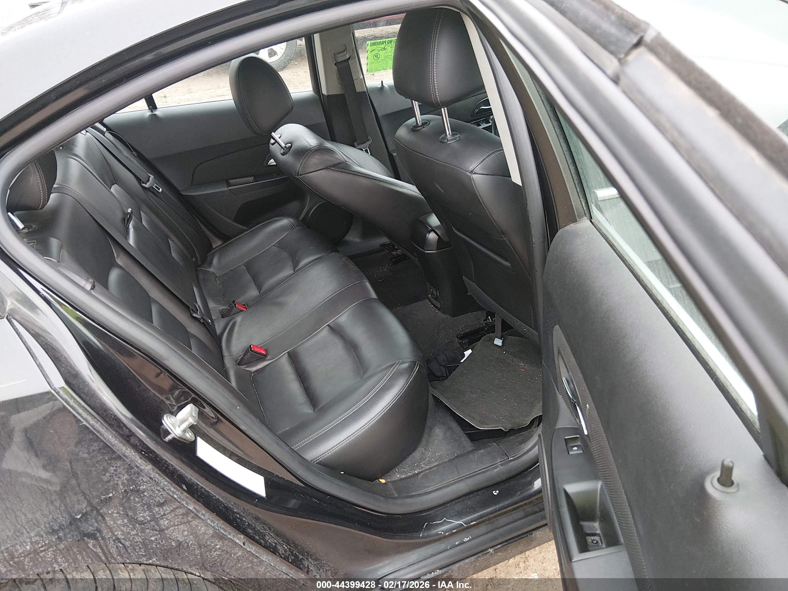 CHEVROLET CRUZE image 8