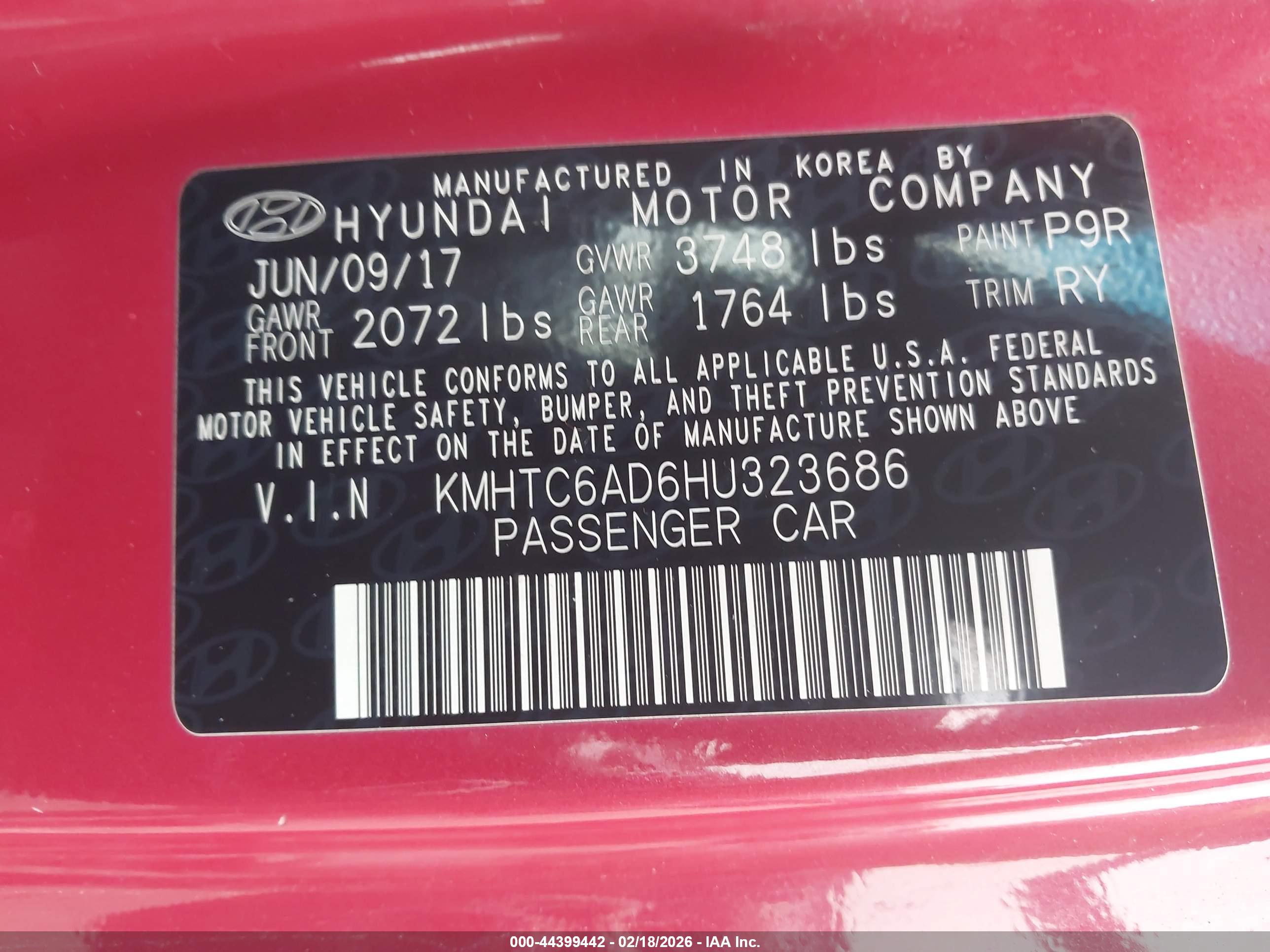 HYUNDAI VELOSTER image 9