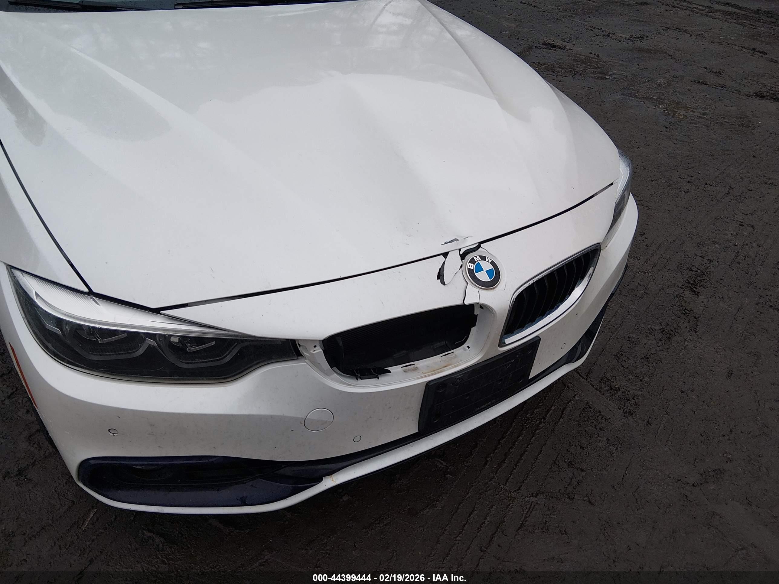 BMW 440I image 6