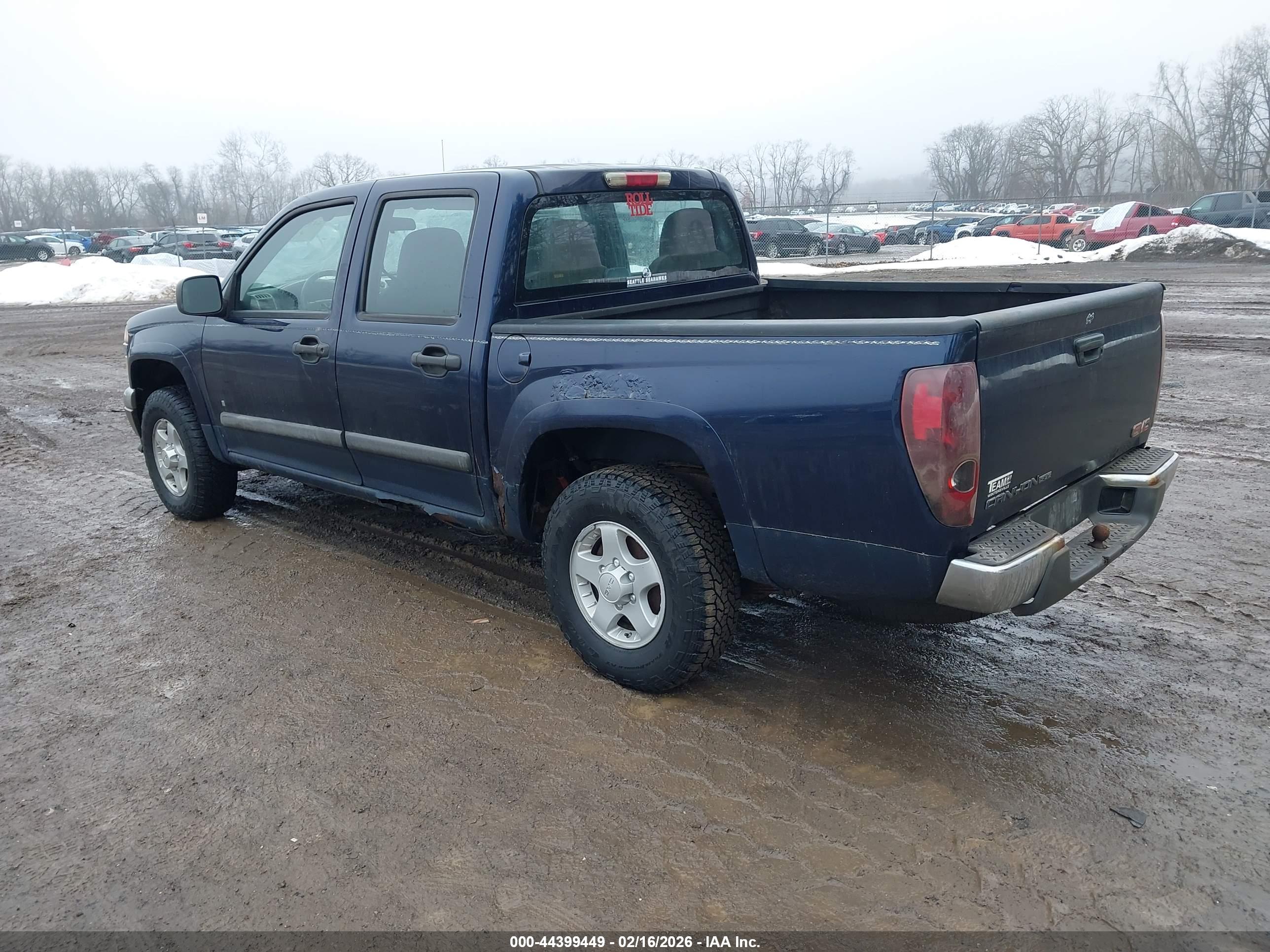 GMC CANYON image 3