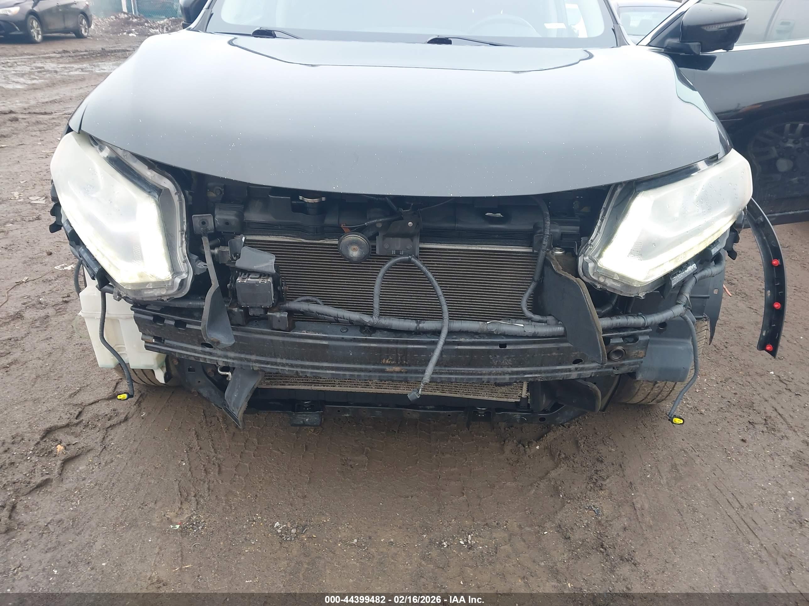 NISSAN ROGUE image 6