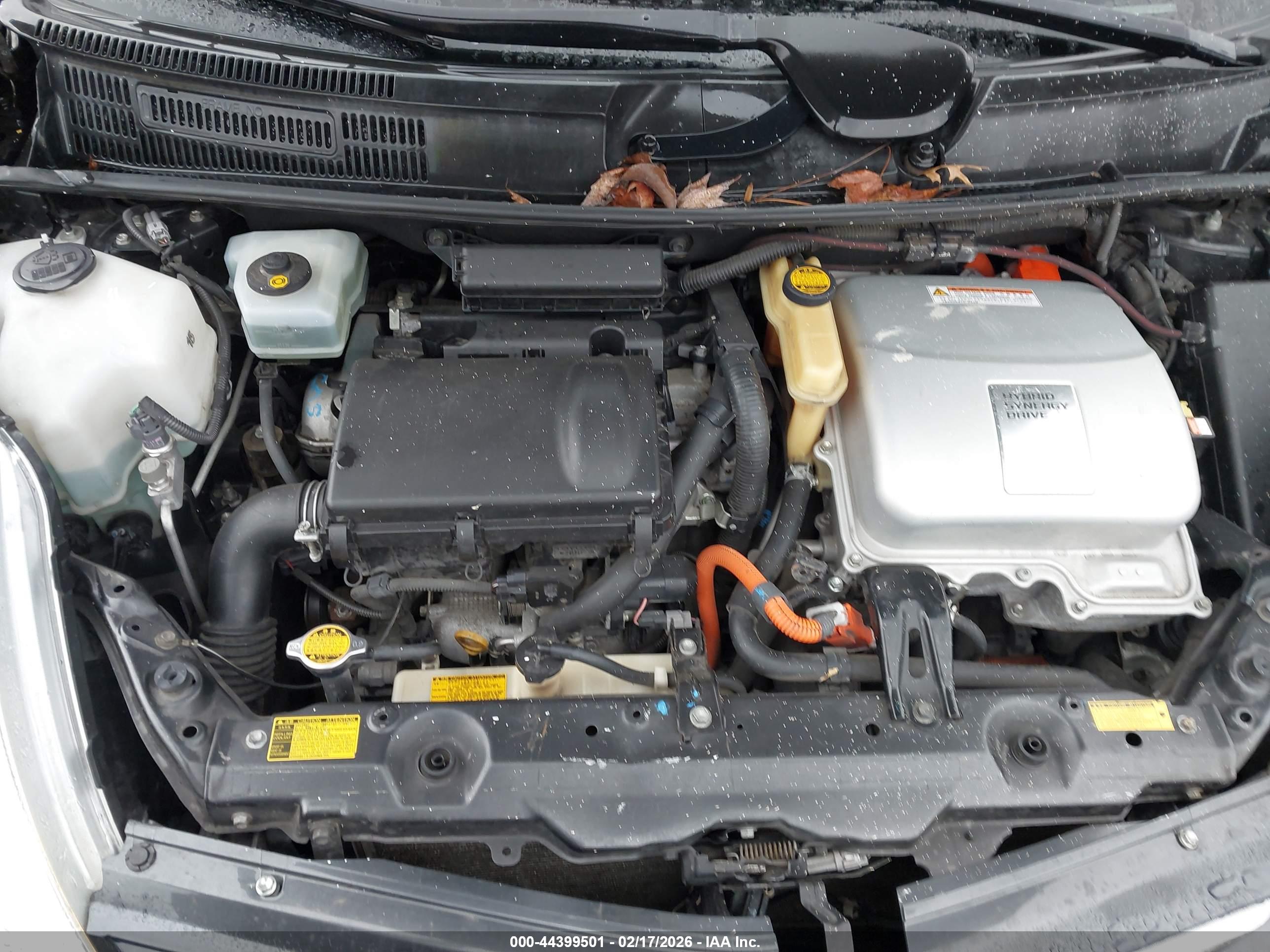TOYOTA PRIUS image 10